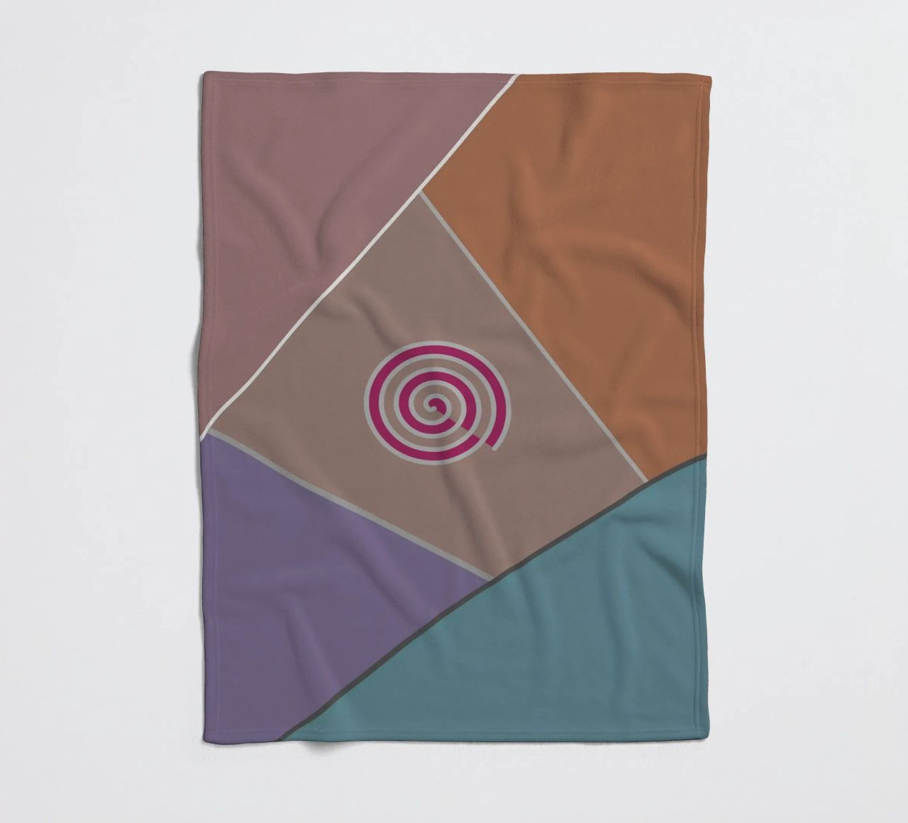 Forme geometriche colorate e una spirale rosa coperta in pile da Something for you