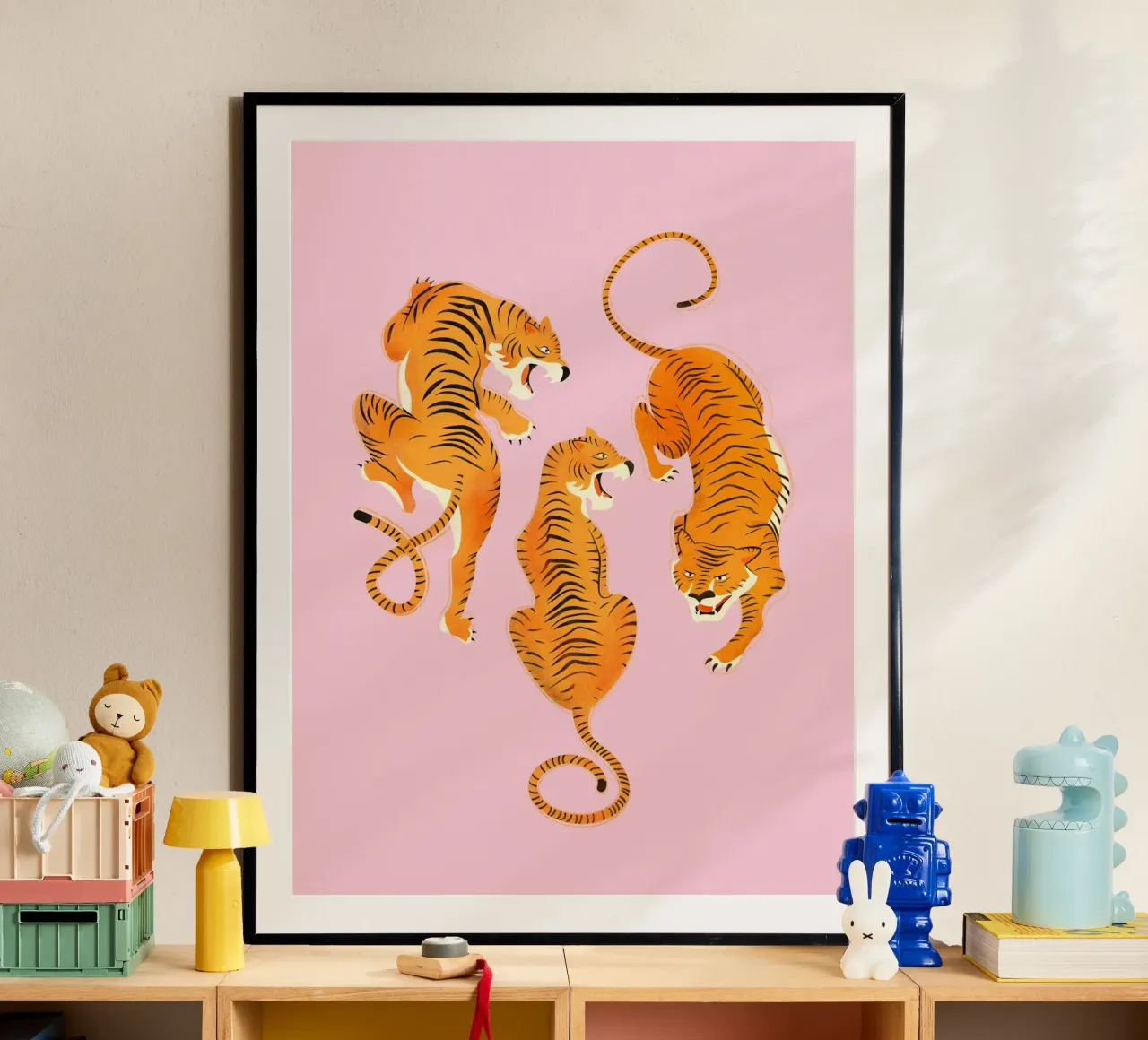 Fierce Three Tigers – Bold Vintage Wildcat Illustration poster con telaio in plastica da showmemars
