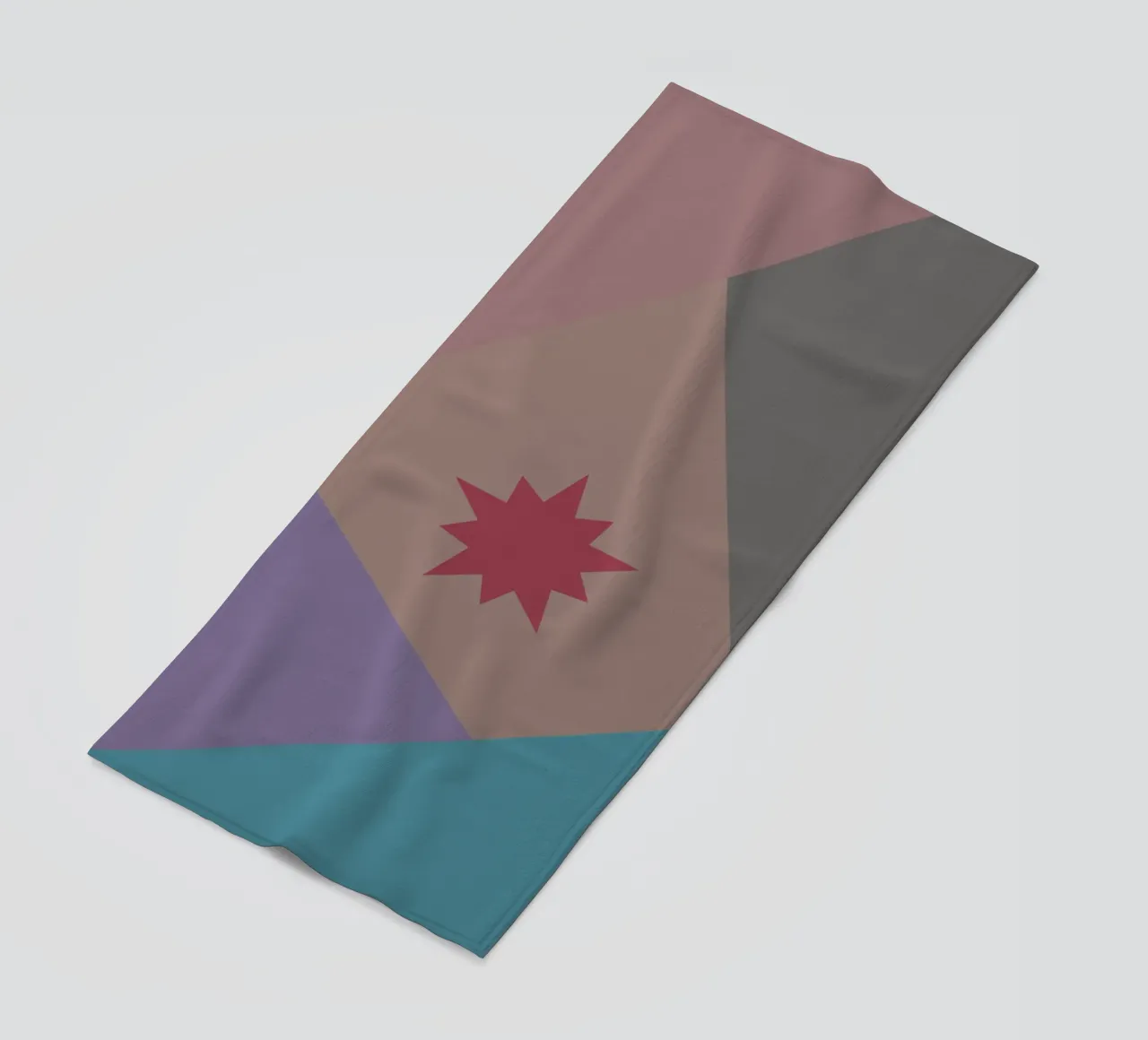 Forme geometriche colorate e una stella rosa telo mare da Something for you