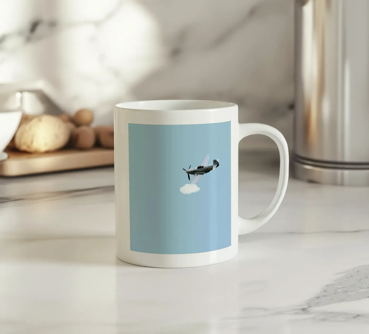 Fly ceramic mug by Rafael Burato
