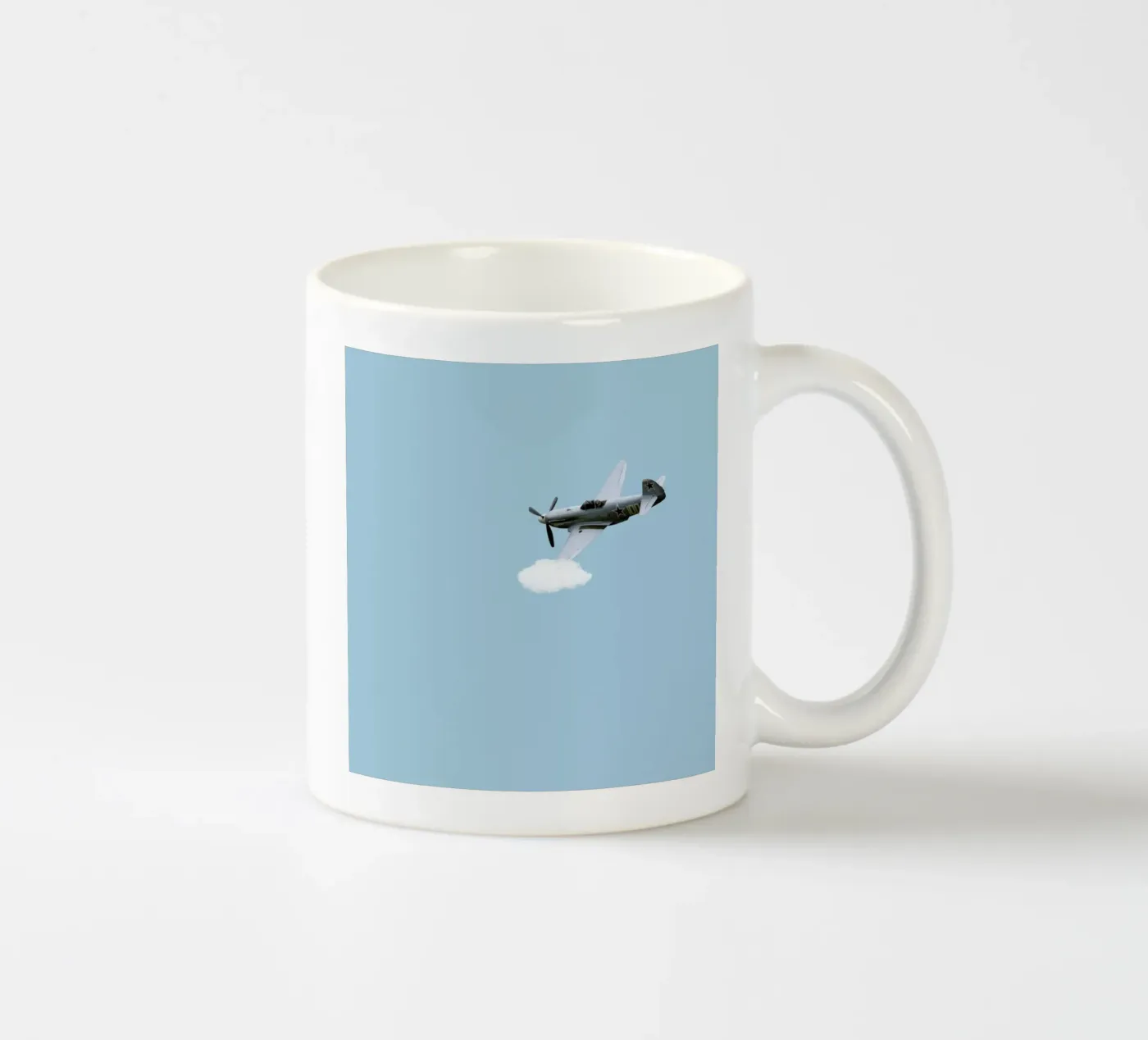 Fly ceramic mug by Rafael Burato