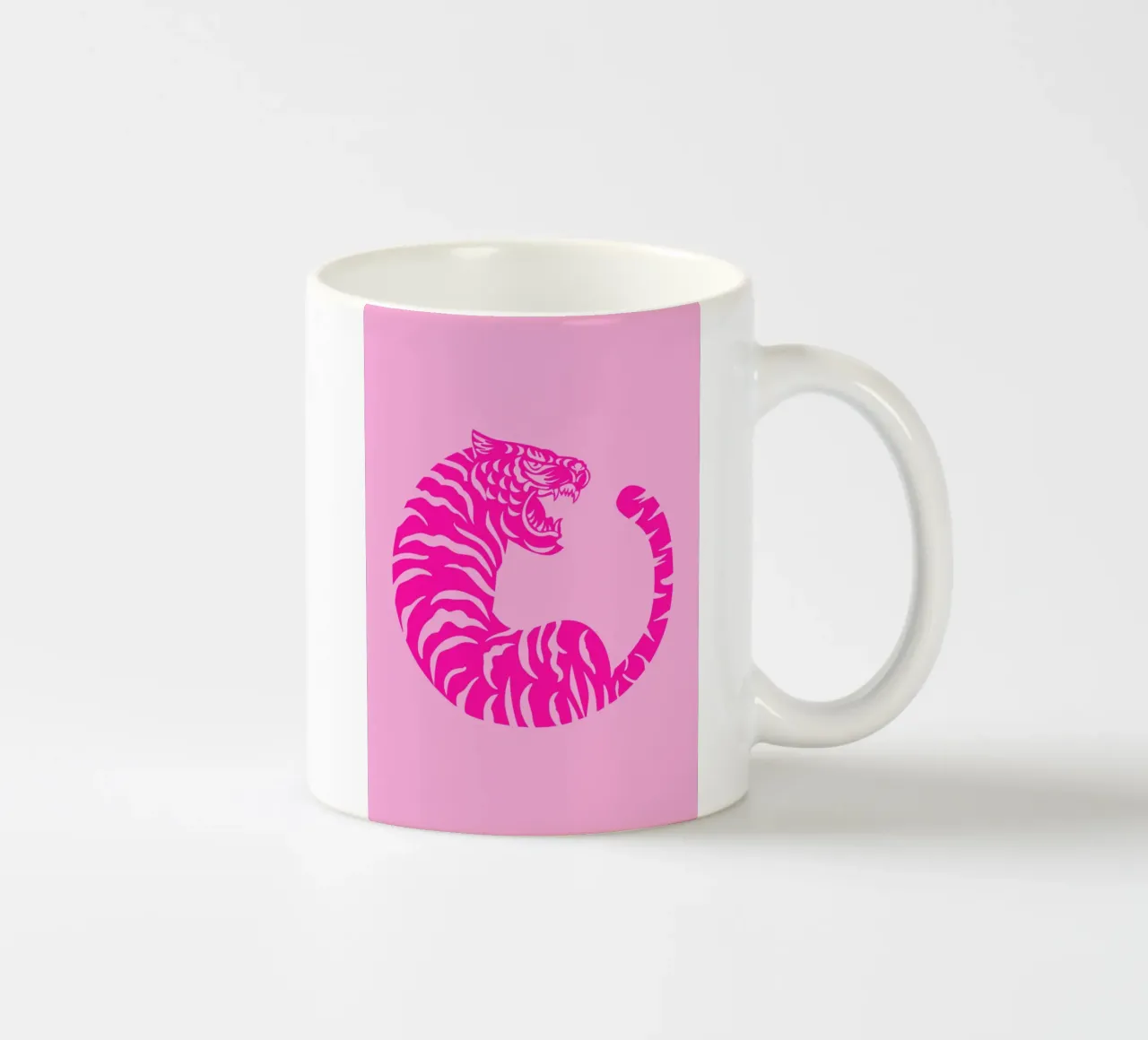 Tigre abstrait rose BCBG mug en céramique de pdigitalprints