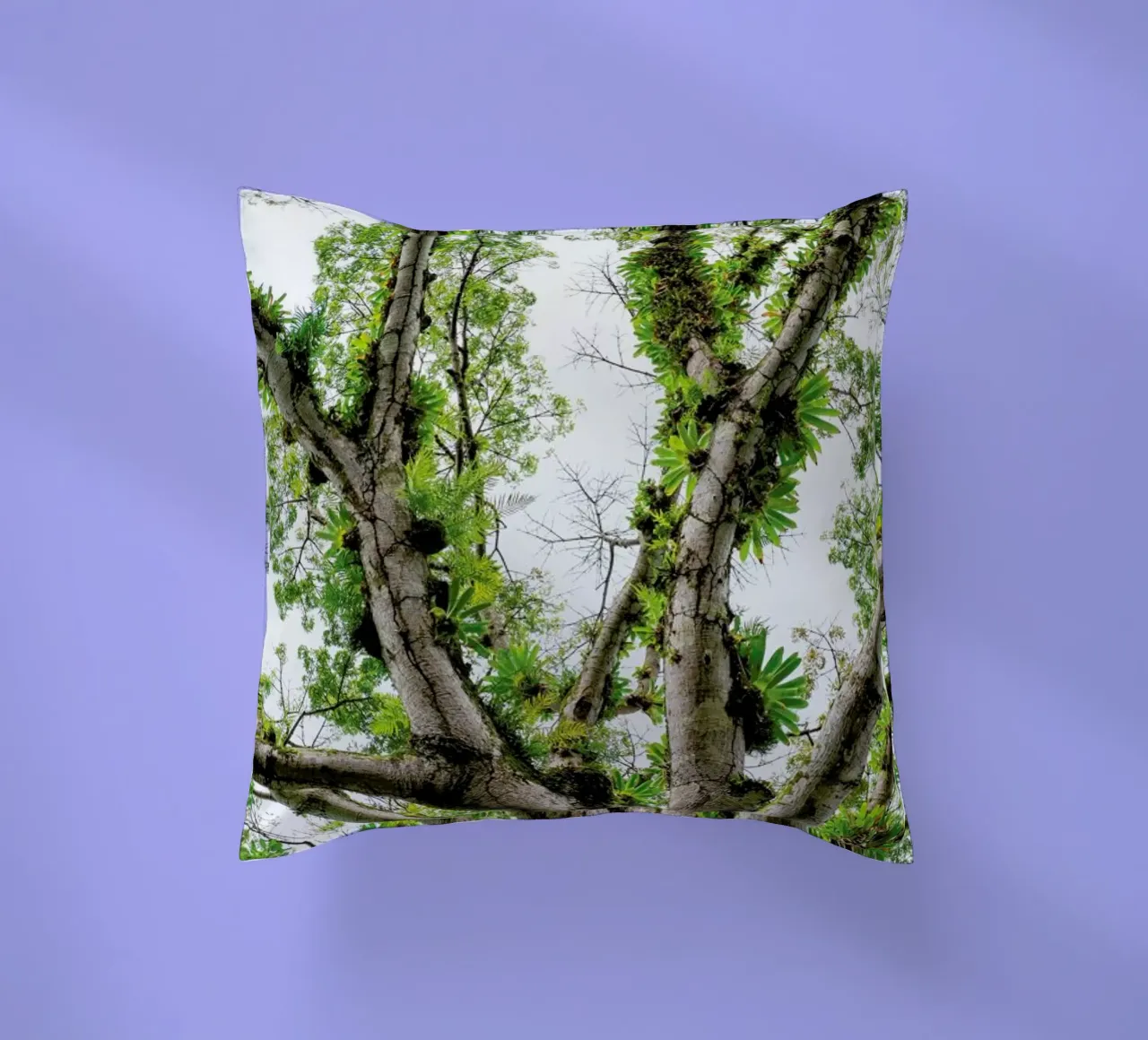 Jungle Tree cuscino da Curious Collections by Marielle Leenders