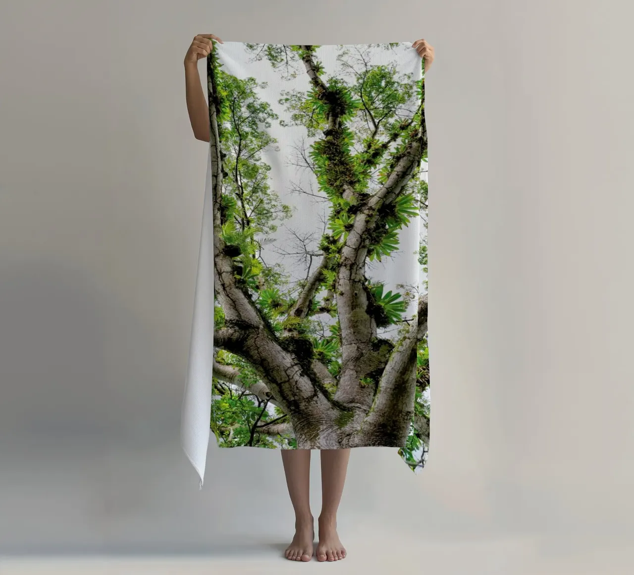 Jungle Tree telo mare da Curious Collections by Marielle Leenders
