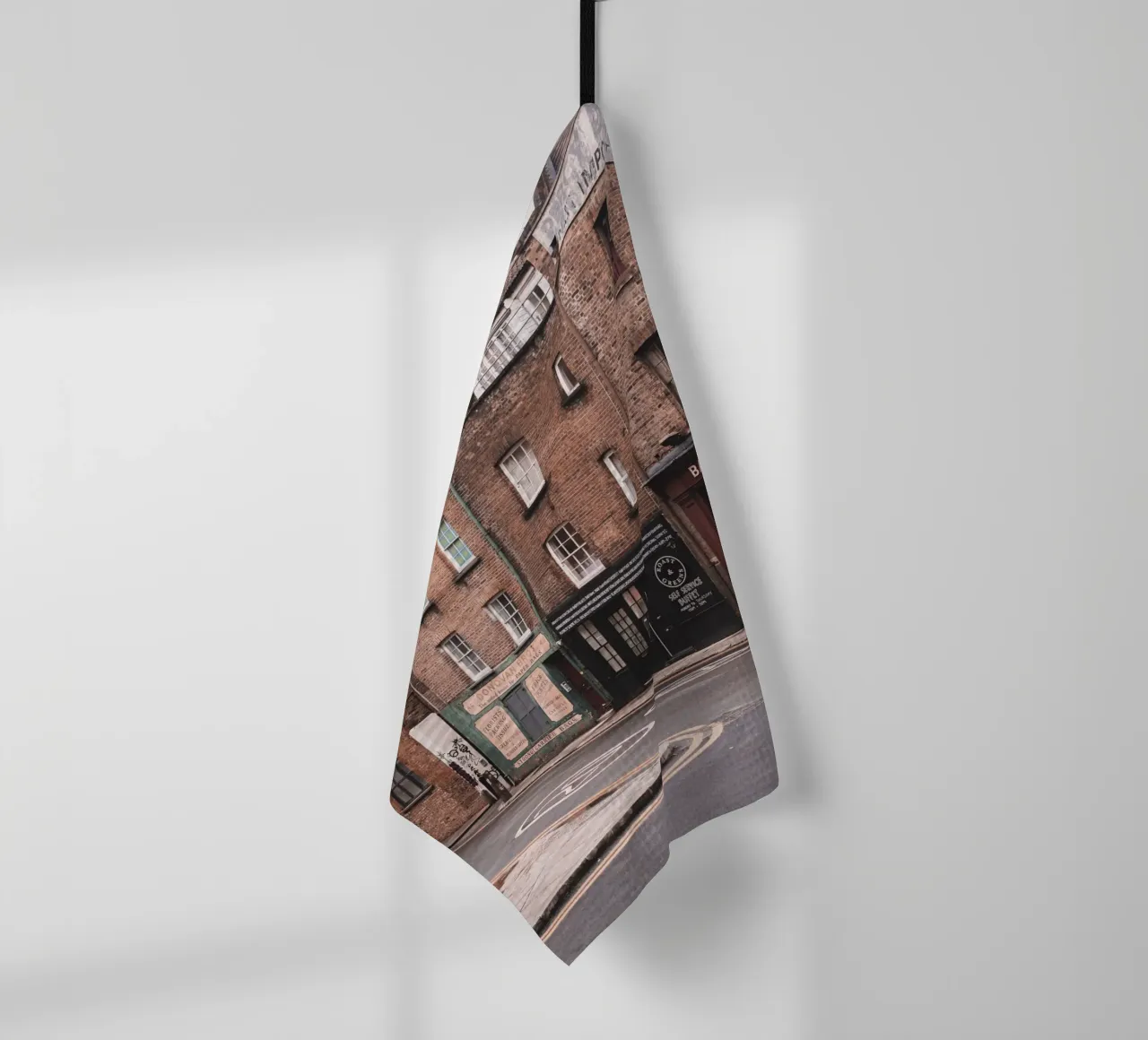 Londra, Inghilterra I Architettura in mattoni a Spitafields canovaccio da cucina da Julie Travel Photography