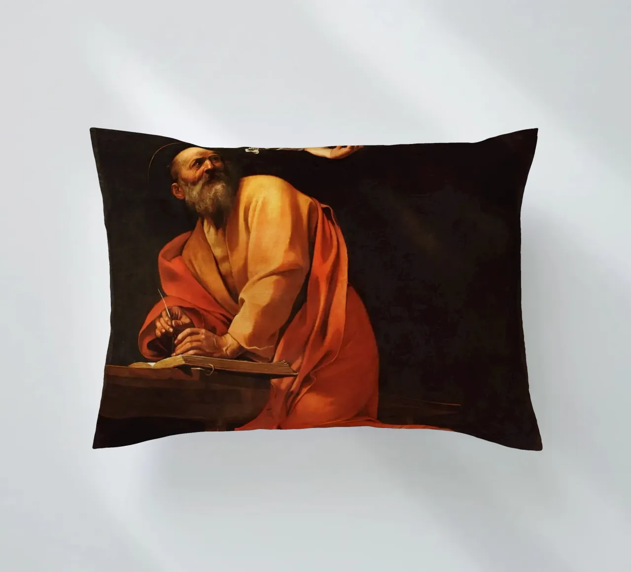 Caravaggio - L'ispirazione di San Matteo cuscino da Timeless Artworks