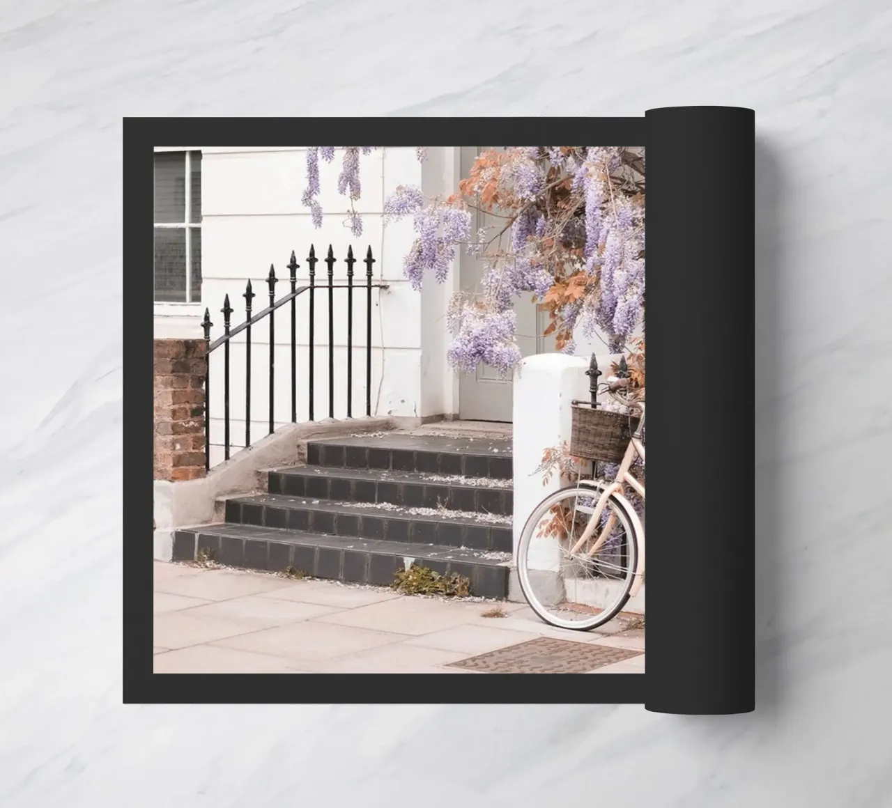 Londra, Inghilterra I Romantic Primrose su una bici d'epoca zerbino da Julie Travel Photography
