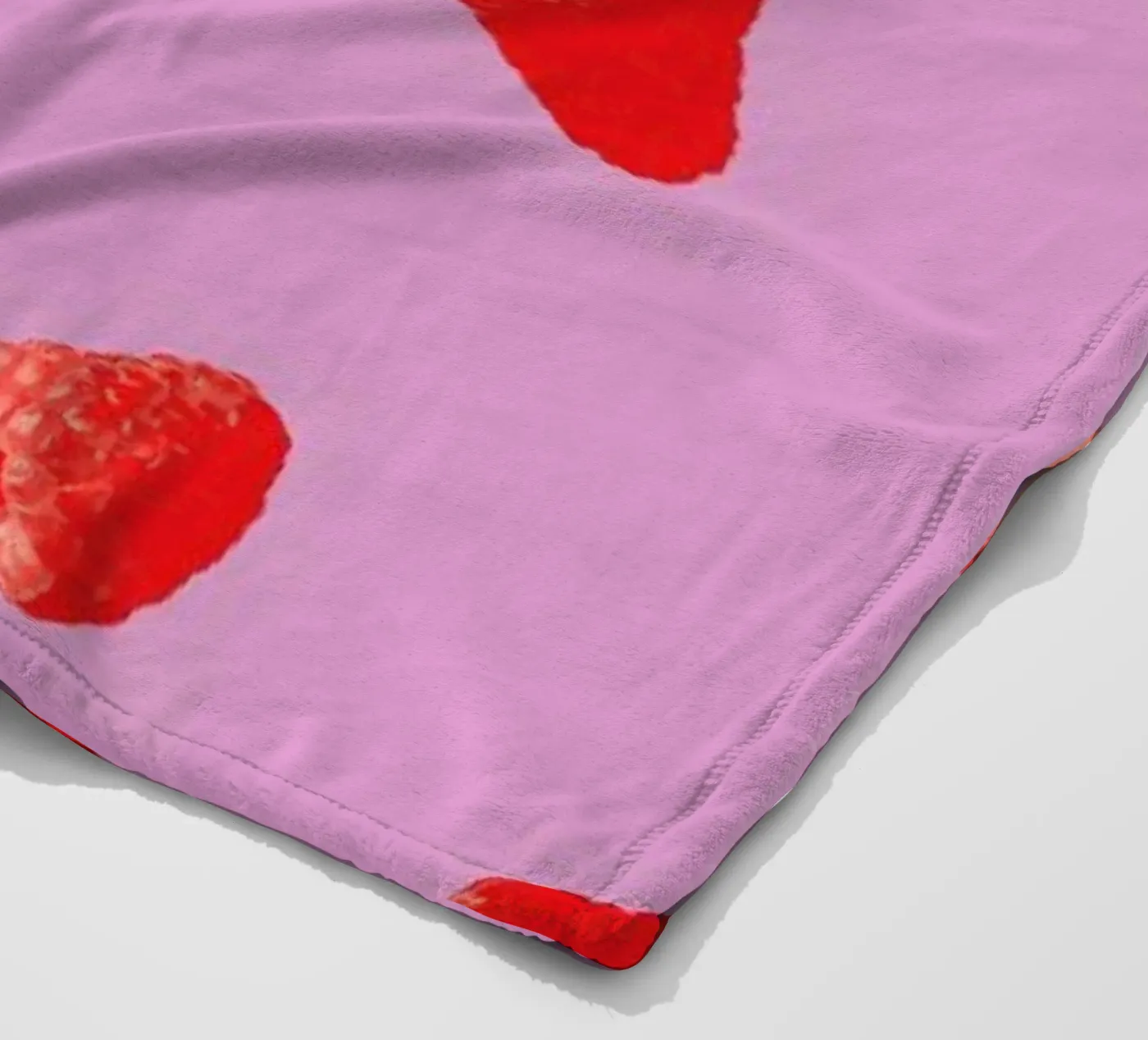 Raspberry Heaven Fleecedecke von STUDIO LEEMO