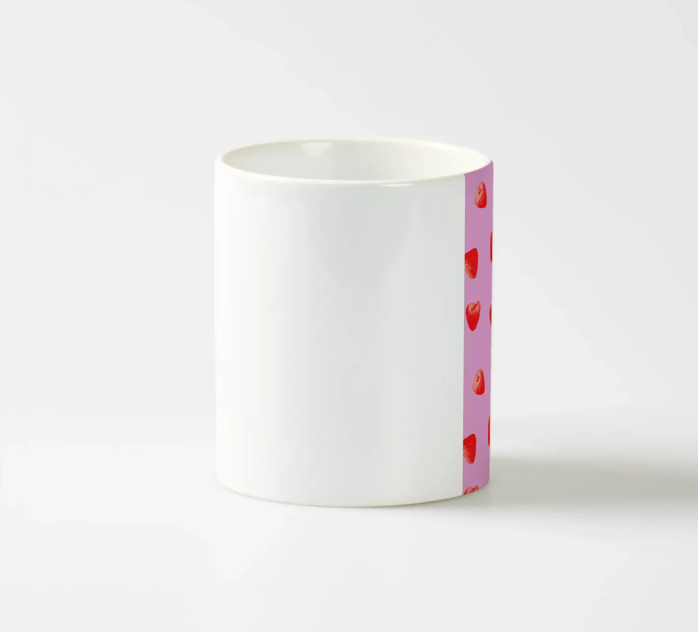 Raspberry Heaven ceramic mug by STUDIO LEEMO