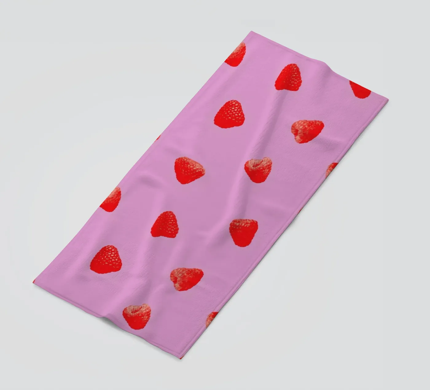Raspberry Heaven Strandtuch von STUDIO LEEMO