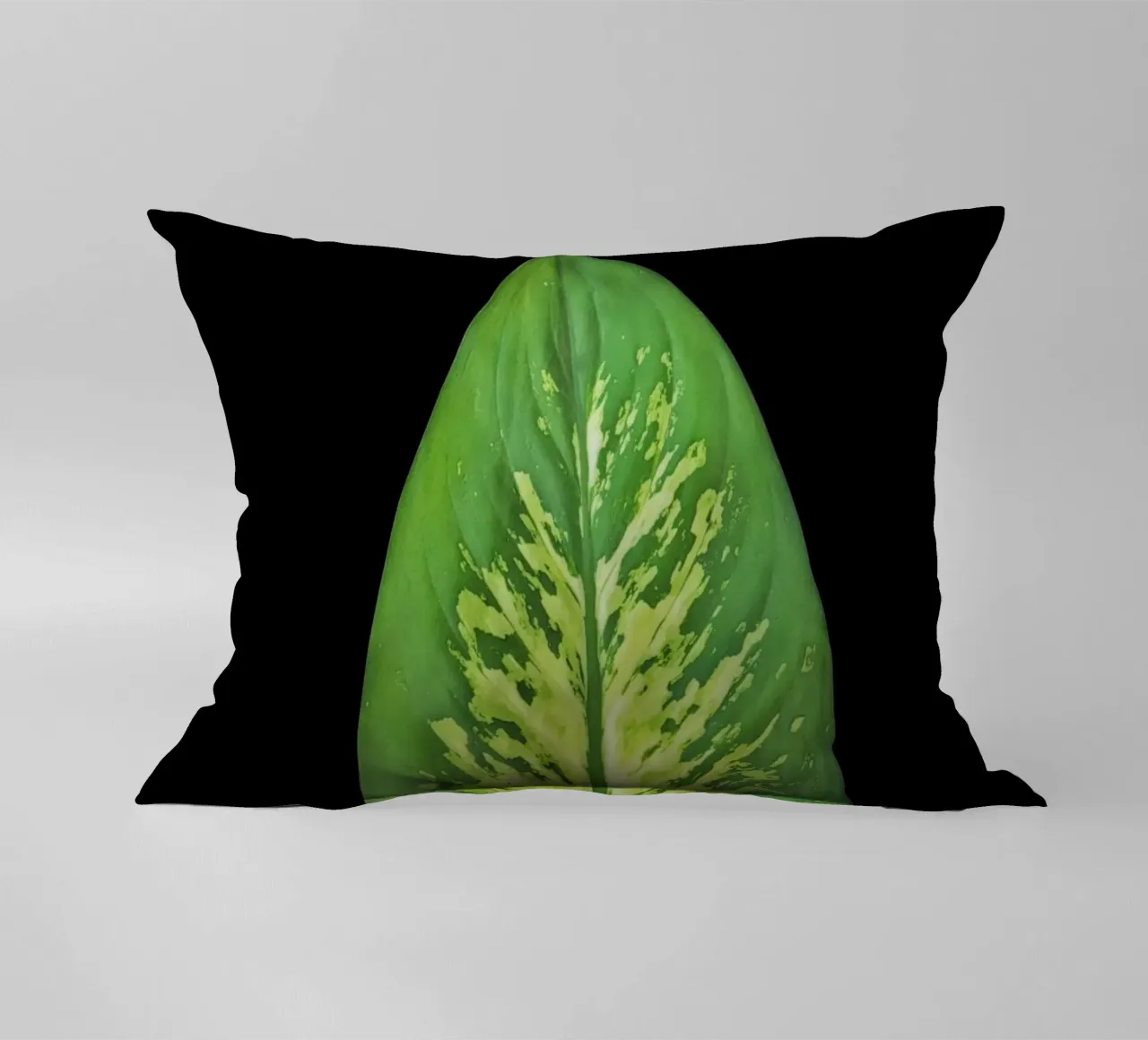 Large green leaf cuscino da LisaArtes