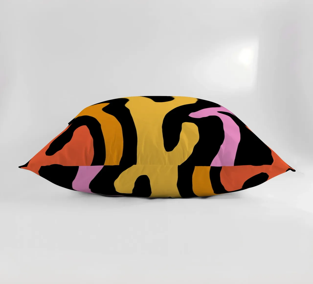 Groovy Zebra cuscino da BAINAI