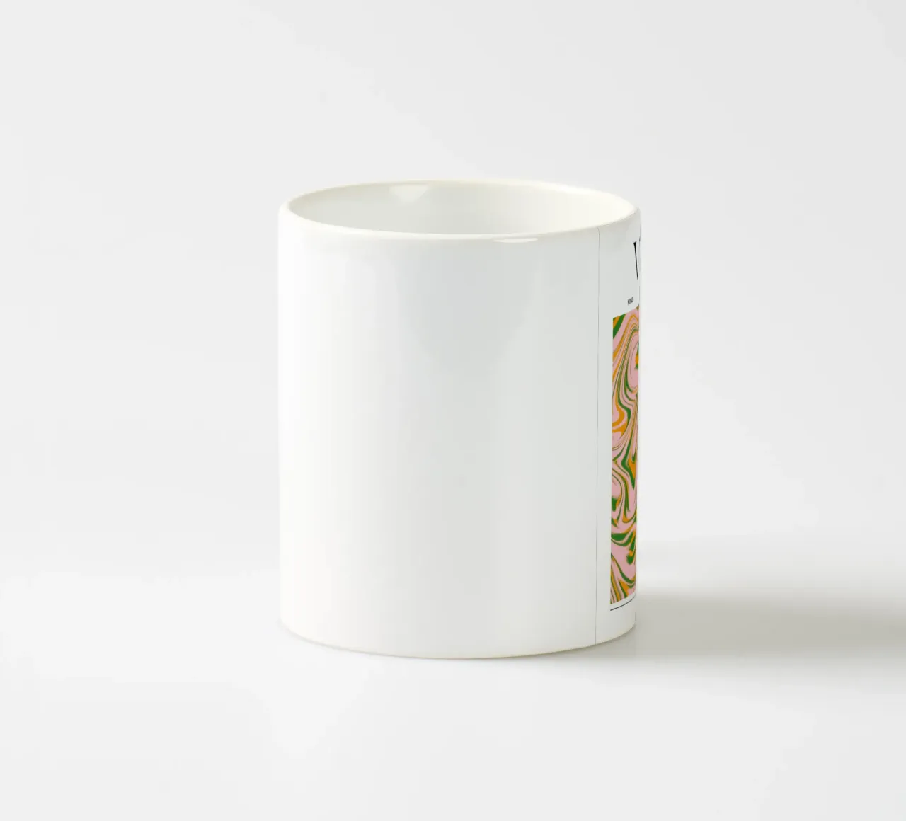 Virgo Zodiac Print – Methodical, Precise & Grounded mug en céramique de PrintCessStudio