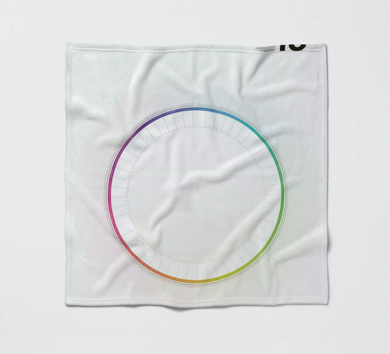 Circular Calendar 2018 coperta in pile da Jonas Wyssen