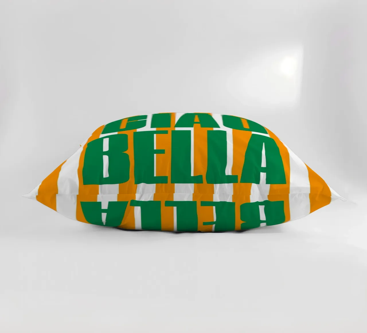 "Ciao Bella" – Bold and Bright Stripe Print cuscino da PrintCessStudio