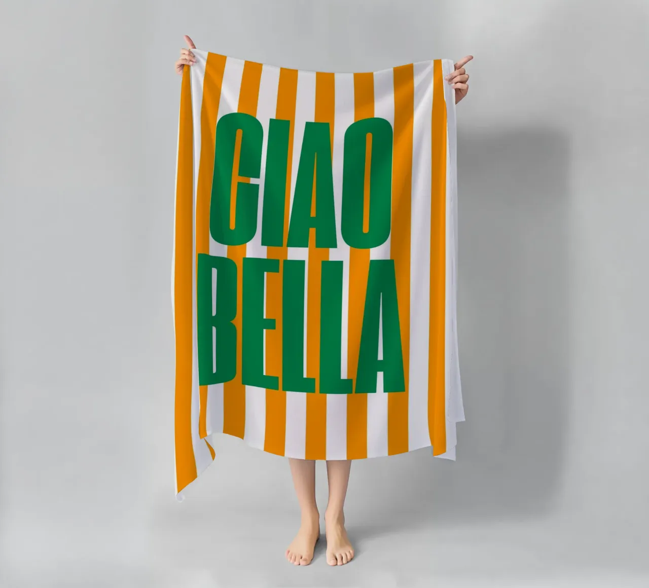 "Ciao Bella" – Bold and Bright Stripe Print telo mare da PrintCessStudio