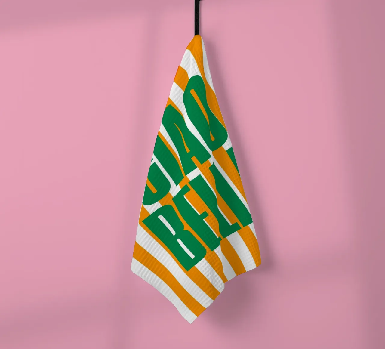 "Ciao Bella" – Bold and Bright Stripe Print canovaccio da cucina da PrintCessStudio