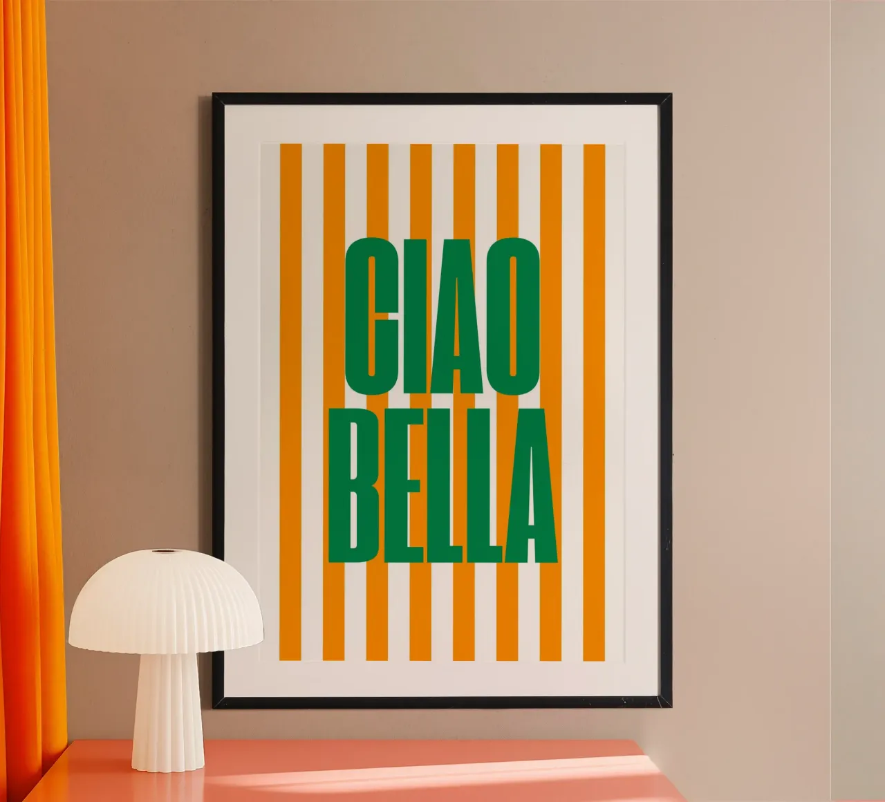 "Ciao Bella" – Bold and Bright Stripe Print poster con telaio in legno da PrintCessStudio