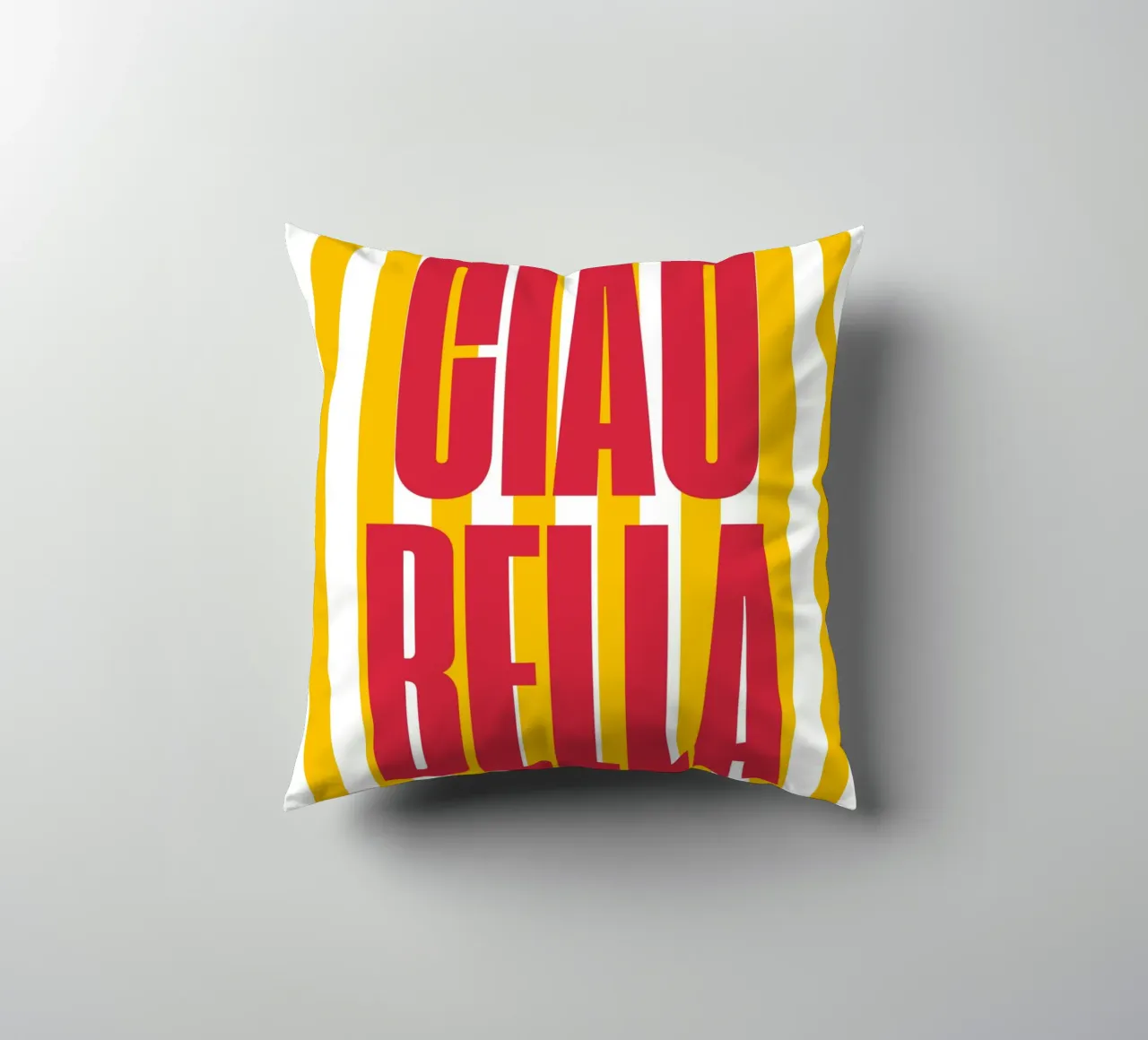 "Ciao Bella" – Vibrant Stripe Statement Print Kissen von PrintCessStudio