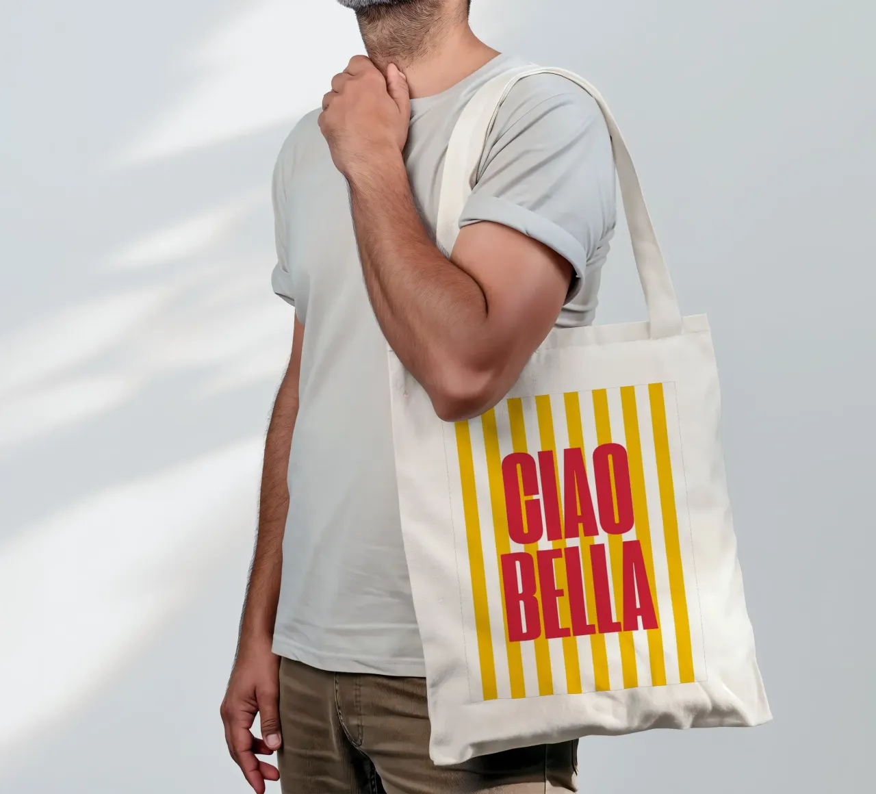 "Ciao Bella" – Vibrant Stripe Statement Print borsa in juta da PrintCessStudio