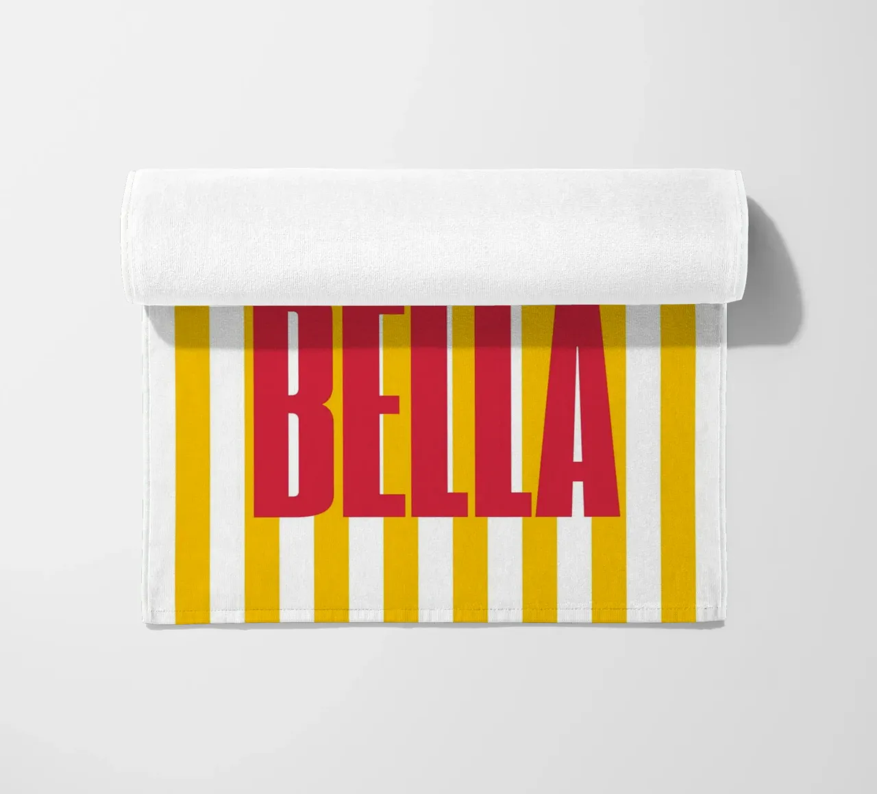 "Ciao Bella" – Vibrant Stripe Statement Print telo mare da PrintCessStudio
