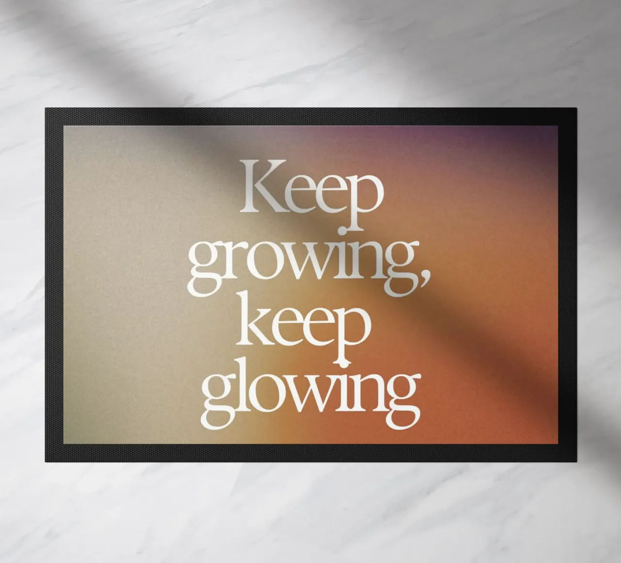"Keep Growing, Keep Glowing" – Empowering & Uplifting Print zerbino da PrintCessStudio