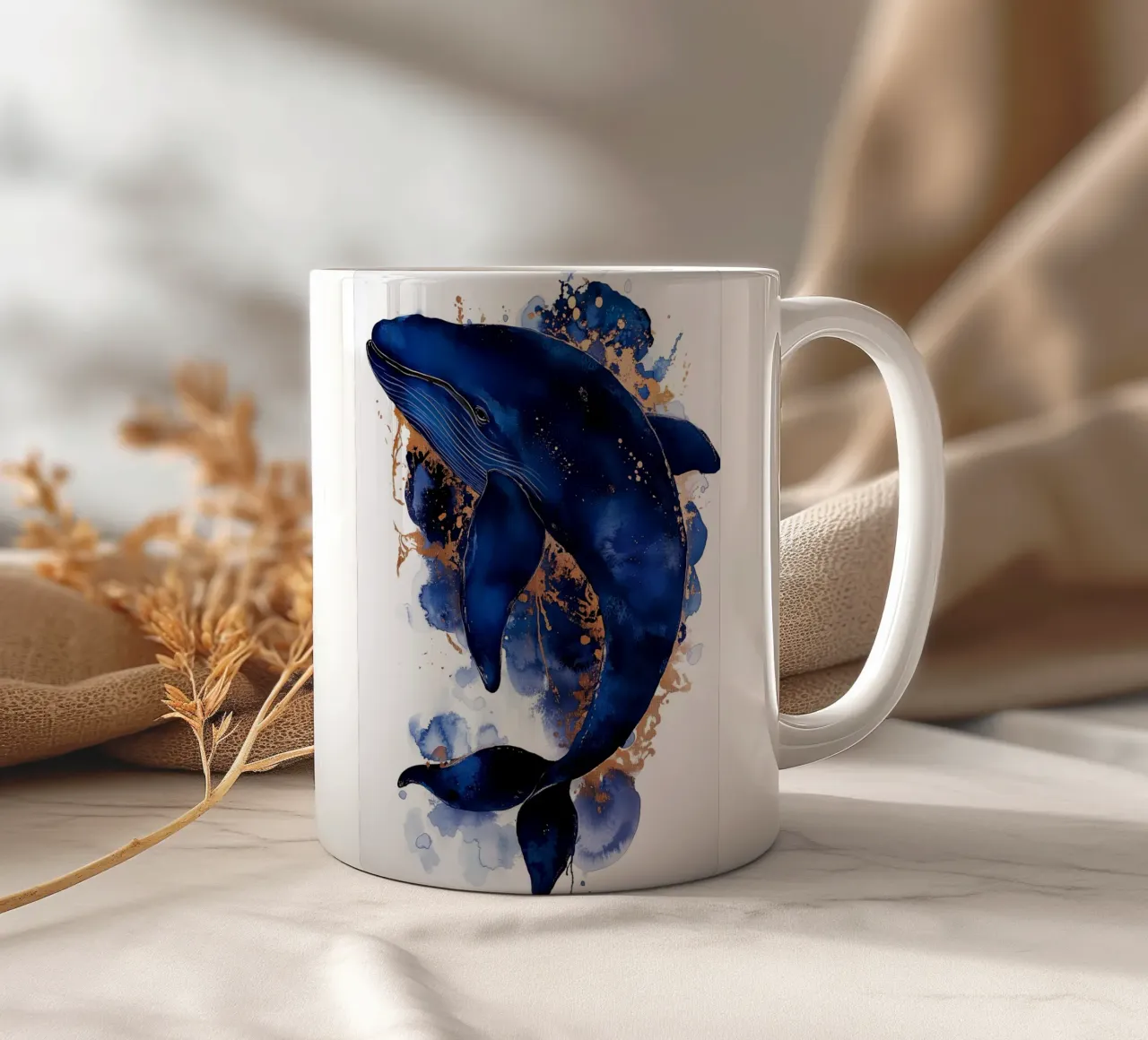 Balenottera azzurra tazza in ceramica da Justyna Jaszke JBJart