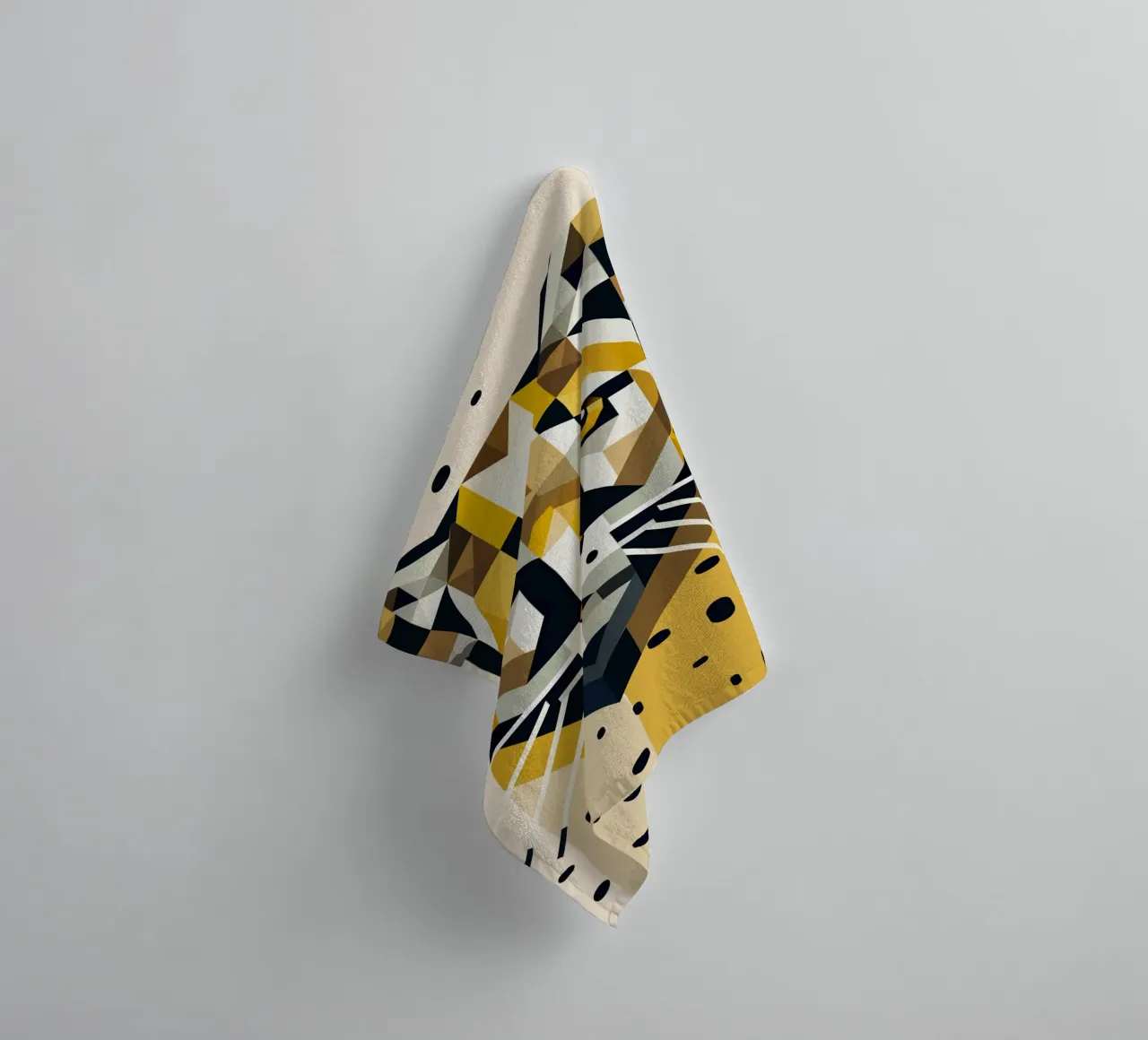 Geometrische Eleganz – Raubkatze in abstrakter Form Handtuch von namosh