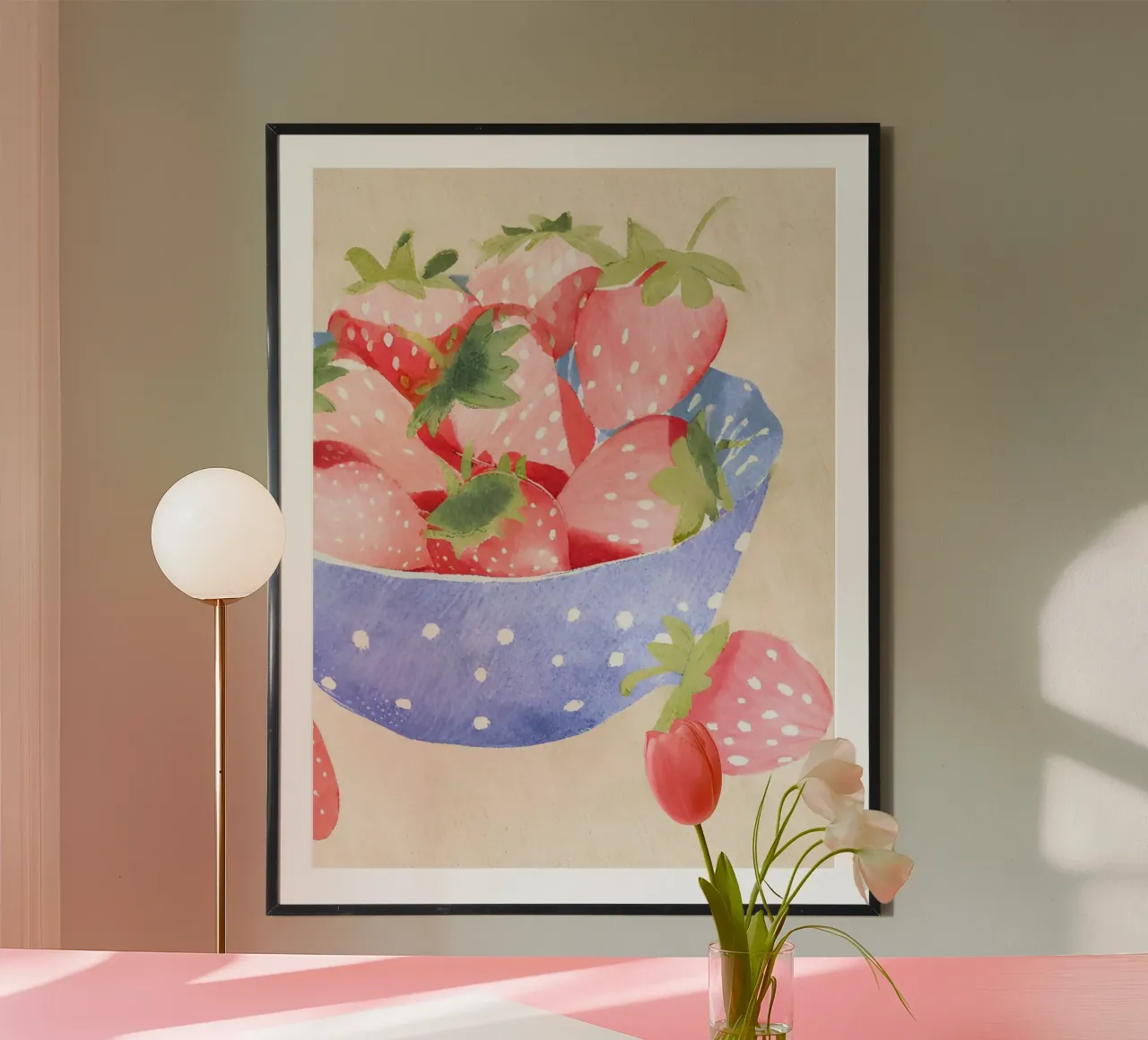 Schale mit Erdbeeren poster con telaio in plastica da Ohkimiko