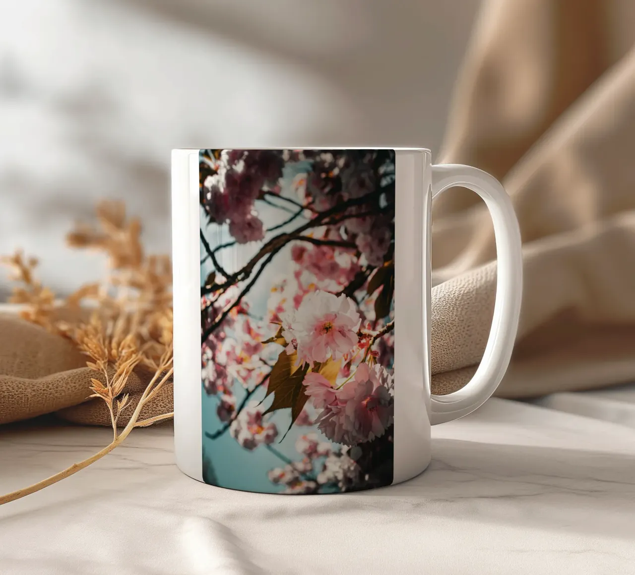 Kirschblüte tazza in ceramica da Flo Klein