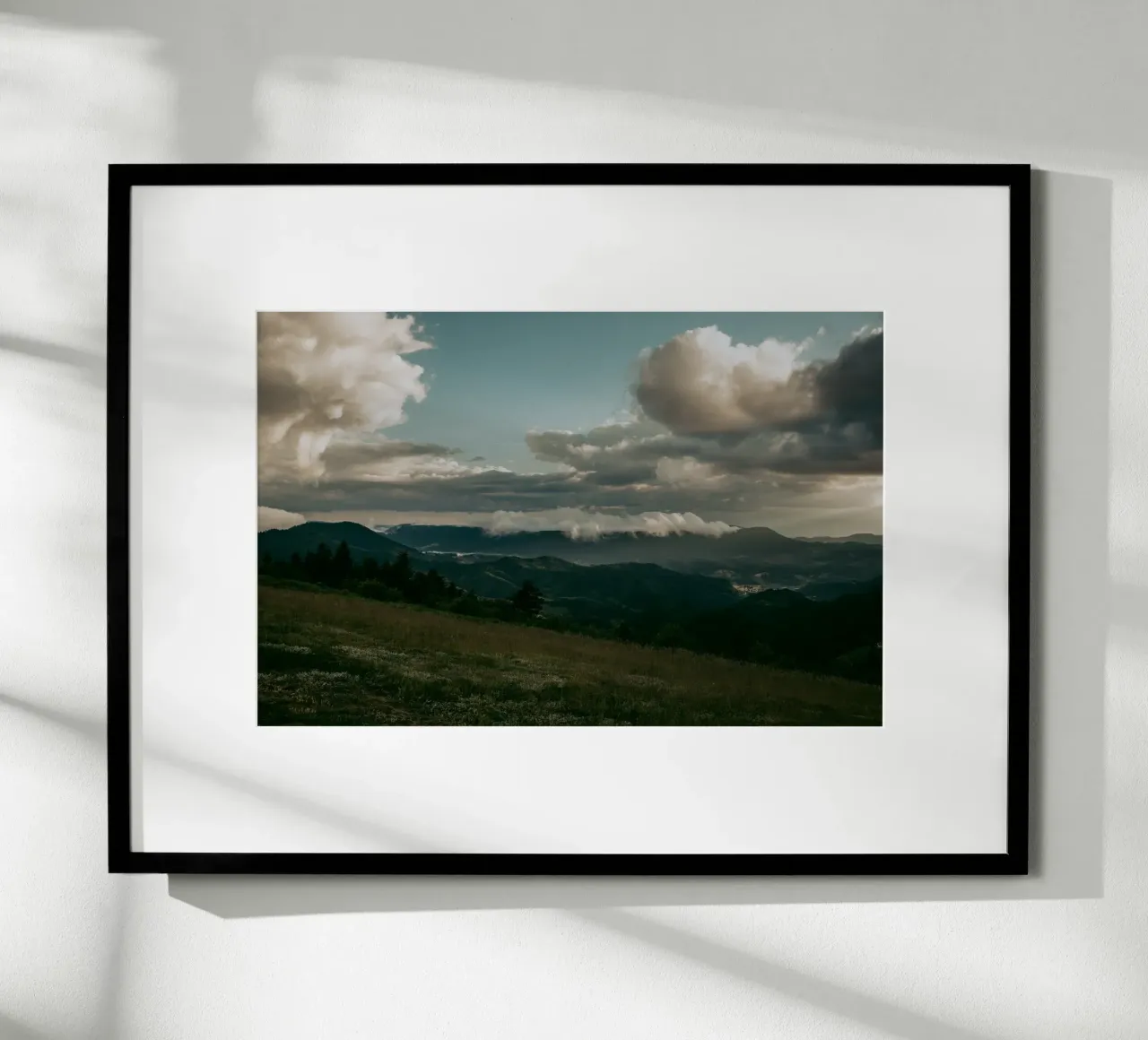 Schwarzwald poster con telaio in alluminio da selfieswithlove