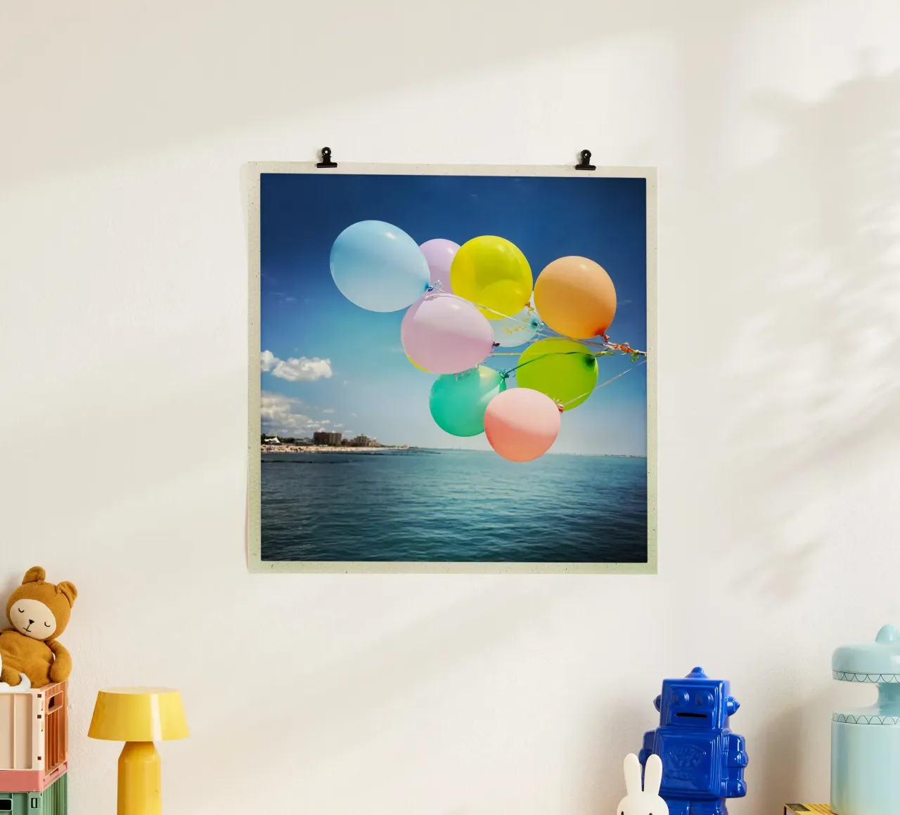 Ballons poster con telaio in legno da Flo Klein
