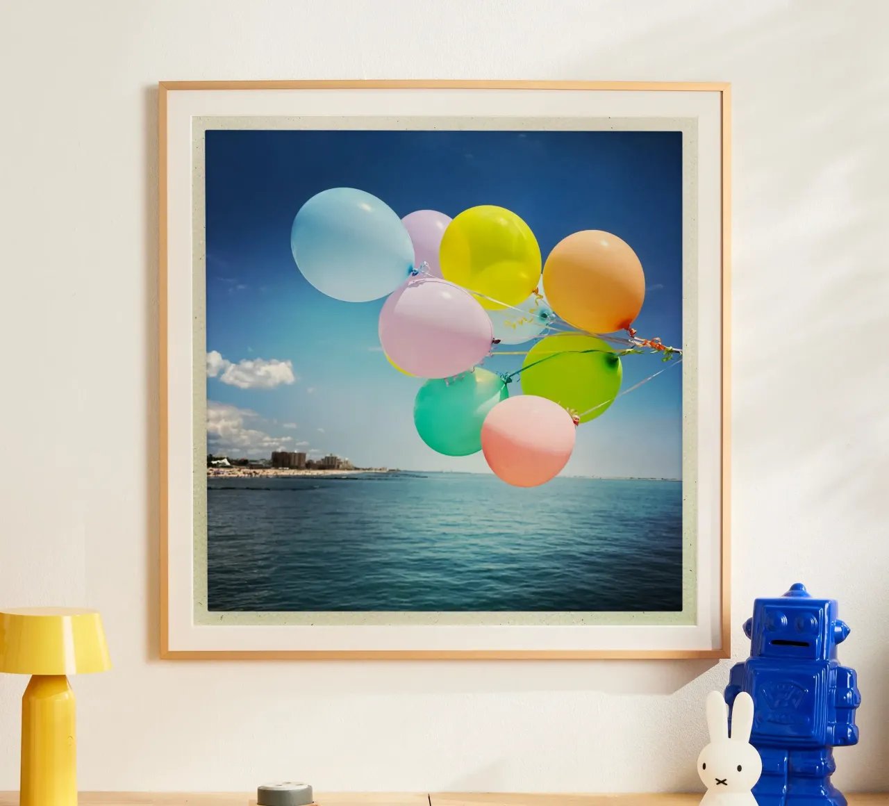 Ballons poster con telaio in legno da Flo Klein