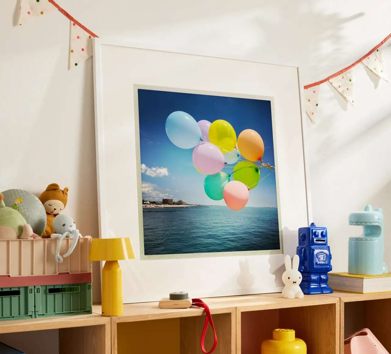 Ballons poster con telaio in legno da Flo Klein