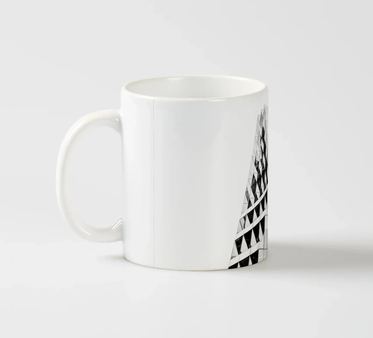 Modern Architecture tazza in ceramica da Flo Klein