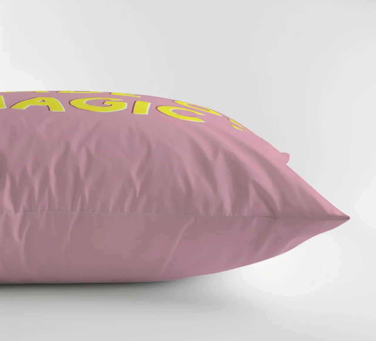 Pink and Yellow "You Are Made of Magic" Message cuscino da showmemars