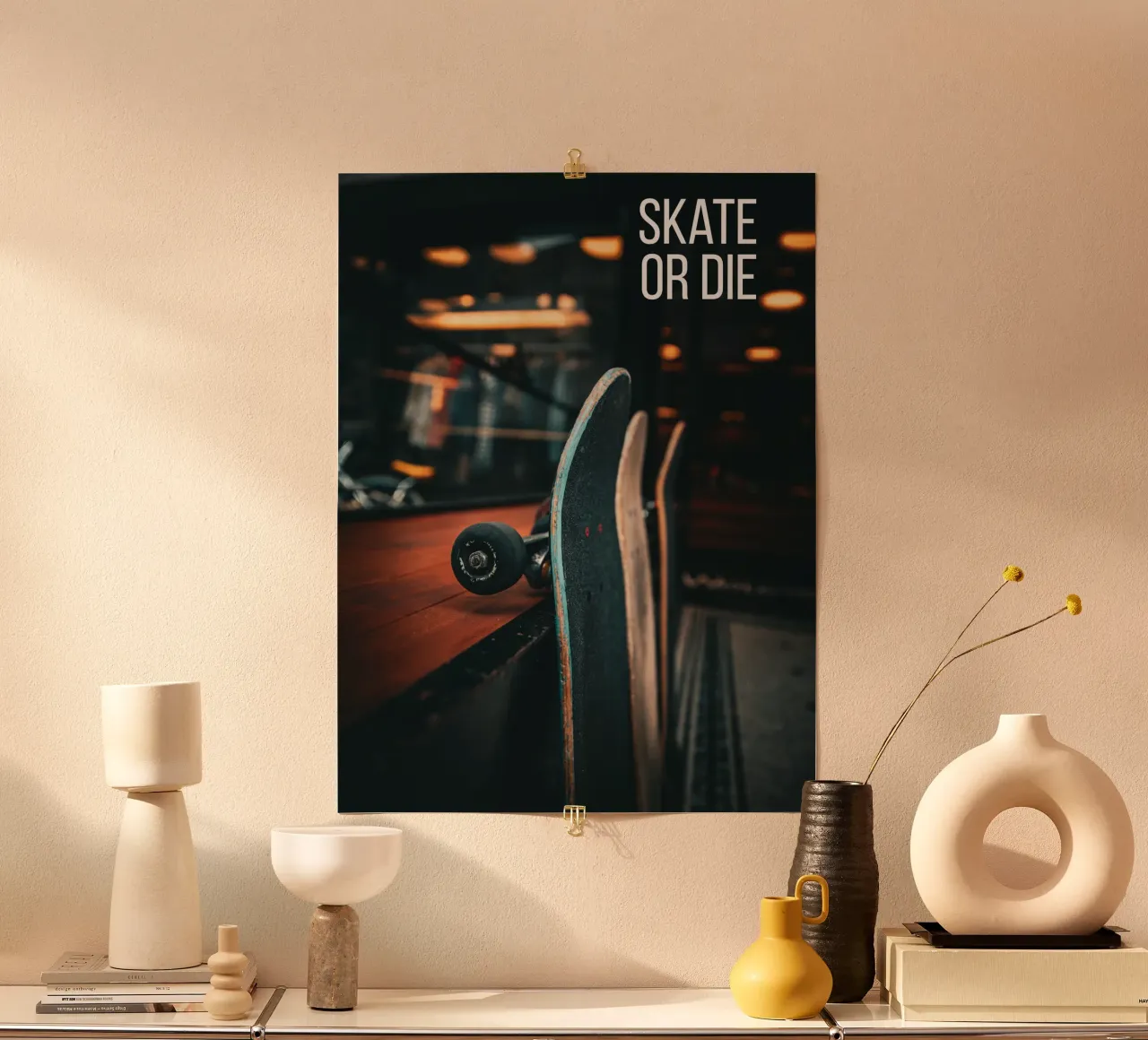 Skate or Die poster con telaio in alluminio da Flo Klein