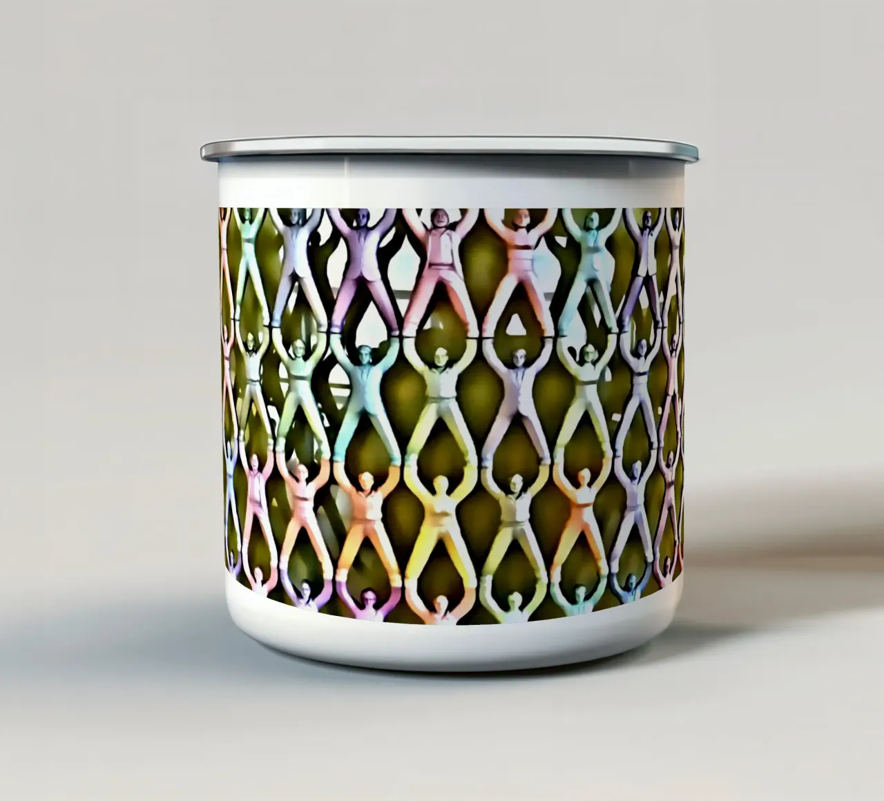 Tutti insieme tazza in smalto da Massimo Frascogna