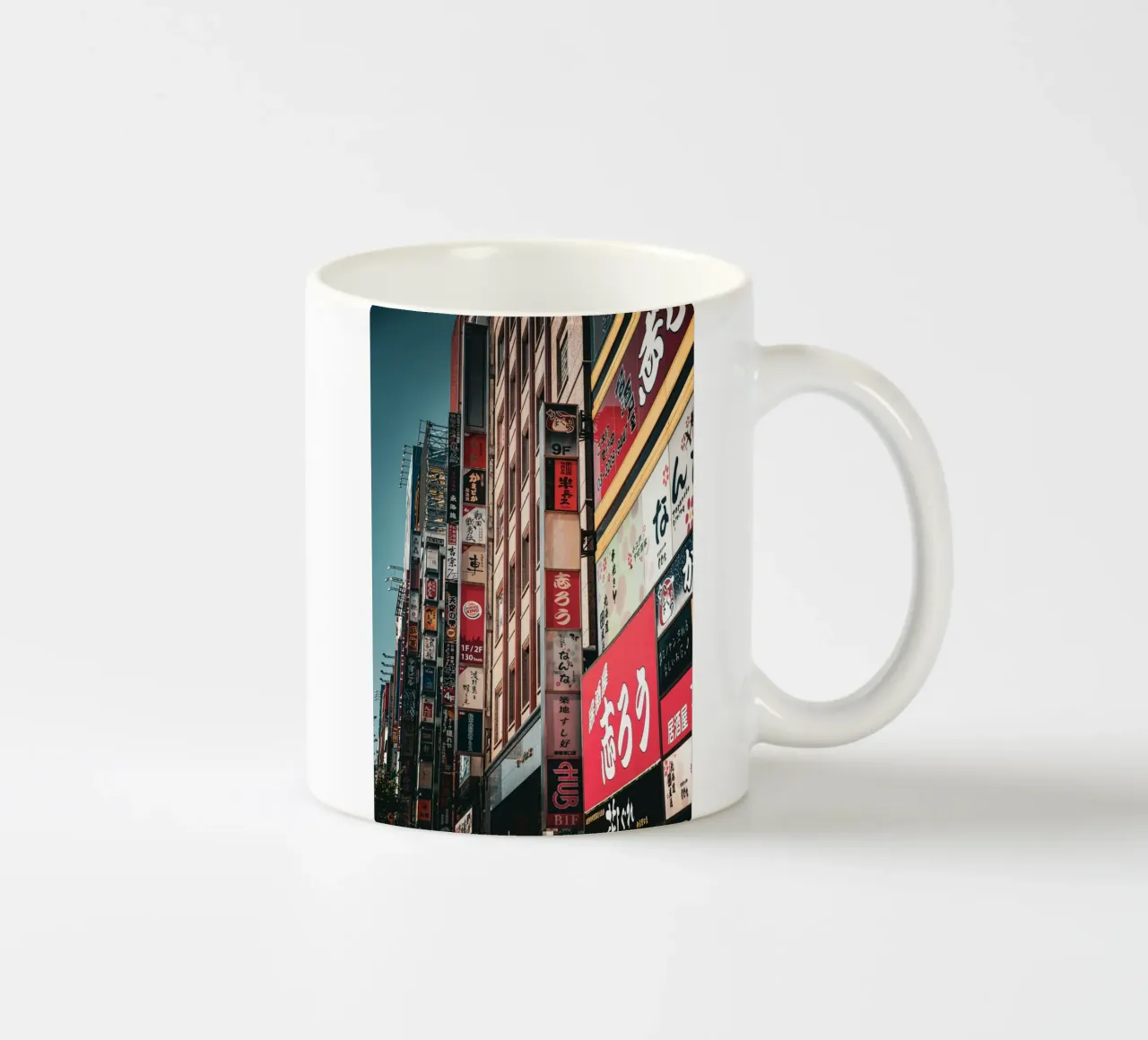 Tokyo Schilder tazza in ceramica da Flo Klein