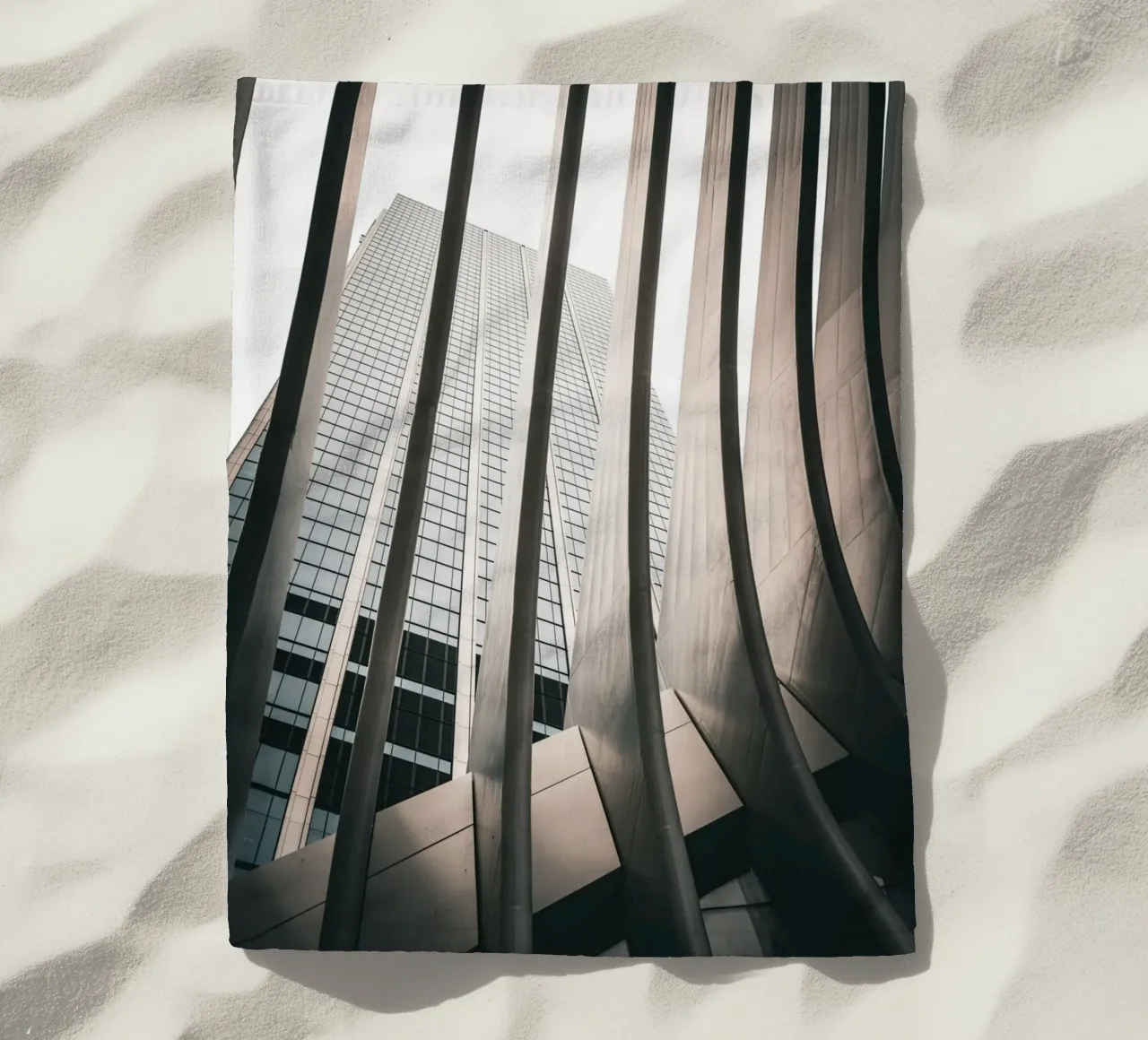 New York Oculus telo mare da Flo Klein