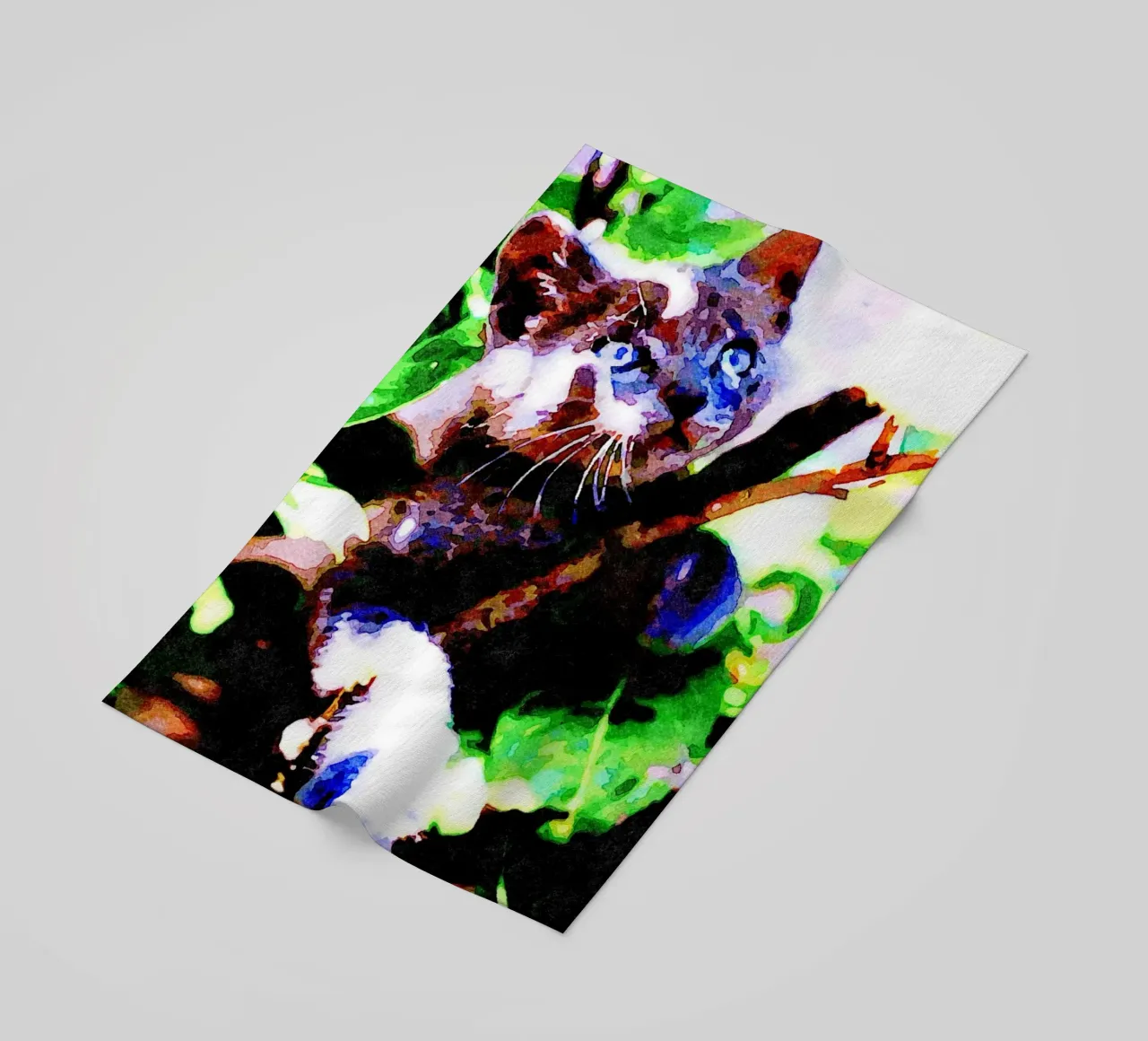 Chaton dans le vert serviette de plage de Massimo Frascogna
