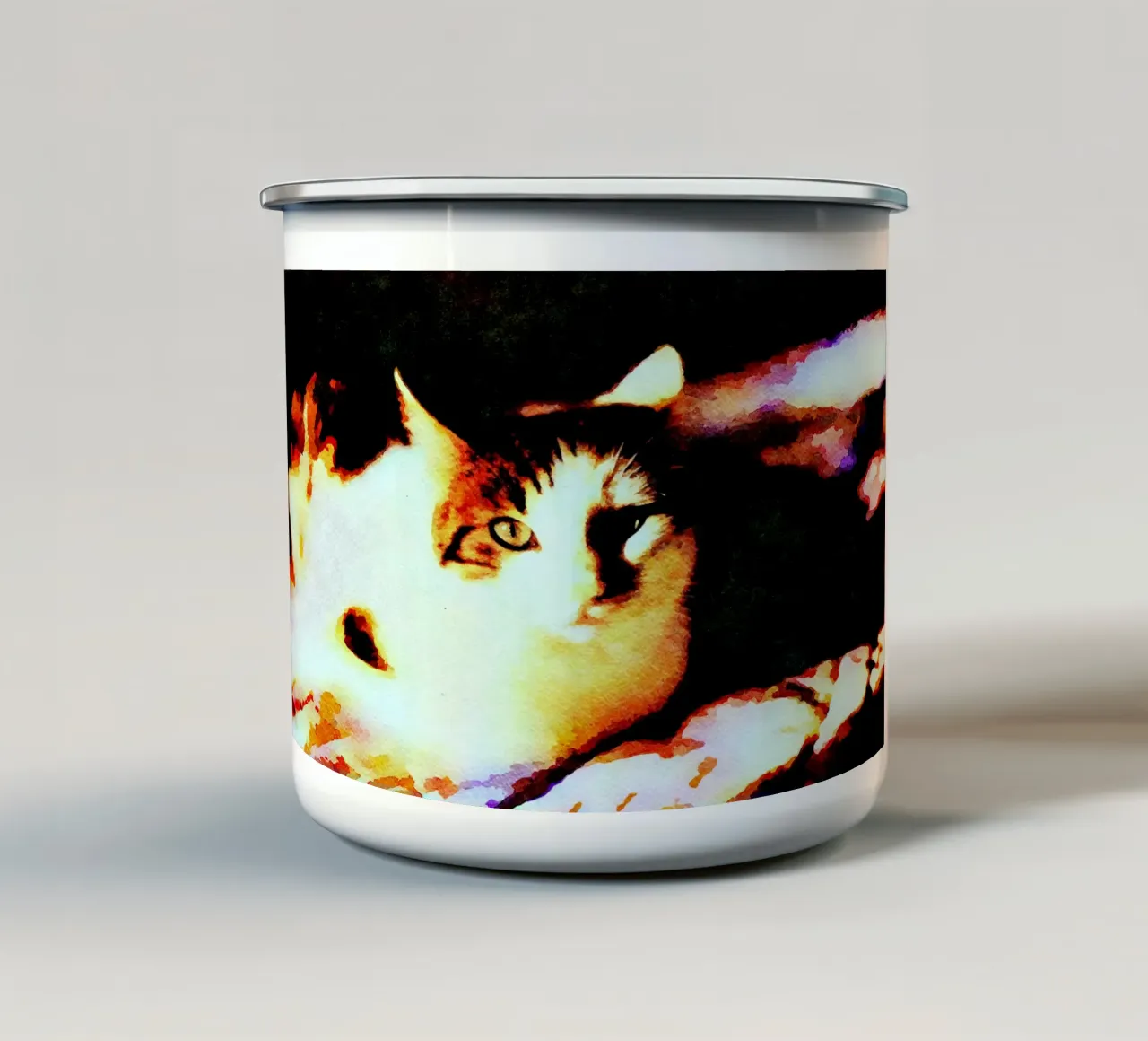 Gatto che si rilassa tazza in smalto da Massimo Frascogna