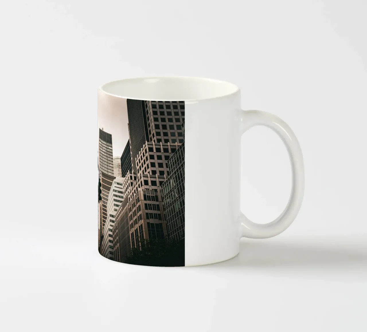 New York tazza in ceramica da Flo Klein