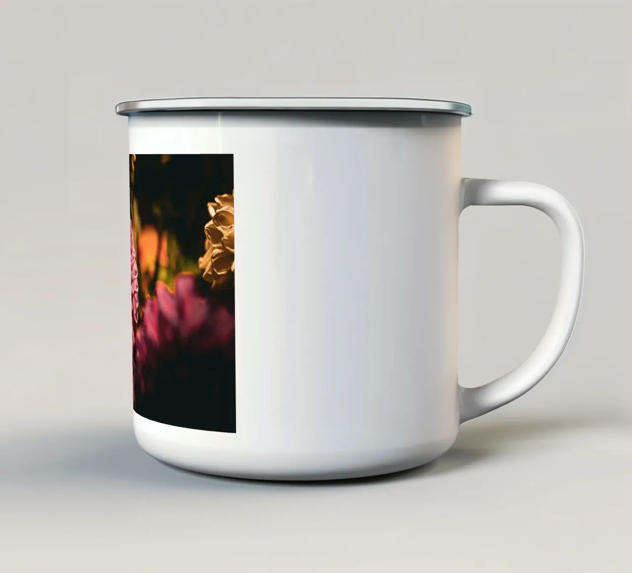 Blume tazza in smalto da Flo Klein