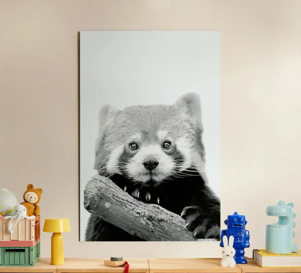 Panda rosso alluminio dibond da Monika Strigel