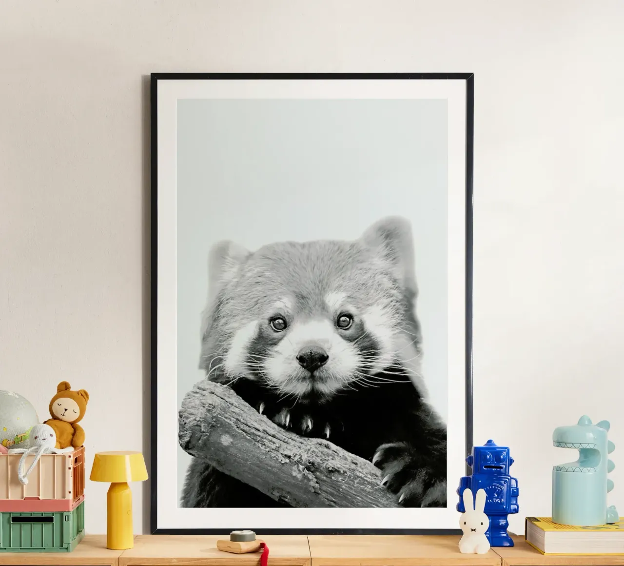 Panda rosso poster da Monika Strigel