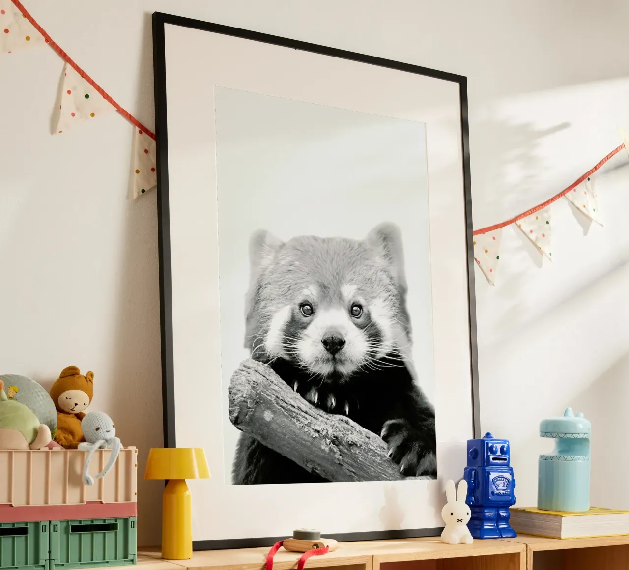 Panda rosso poster da Monika Strigel