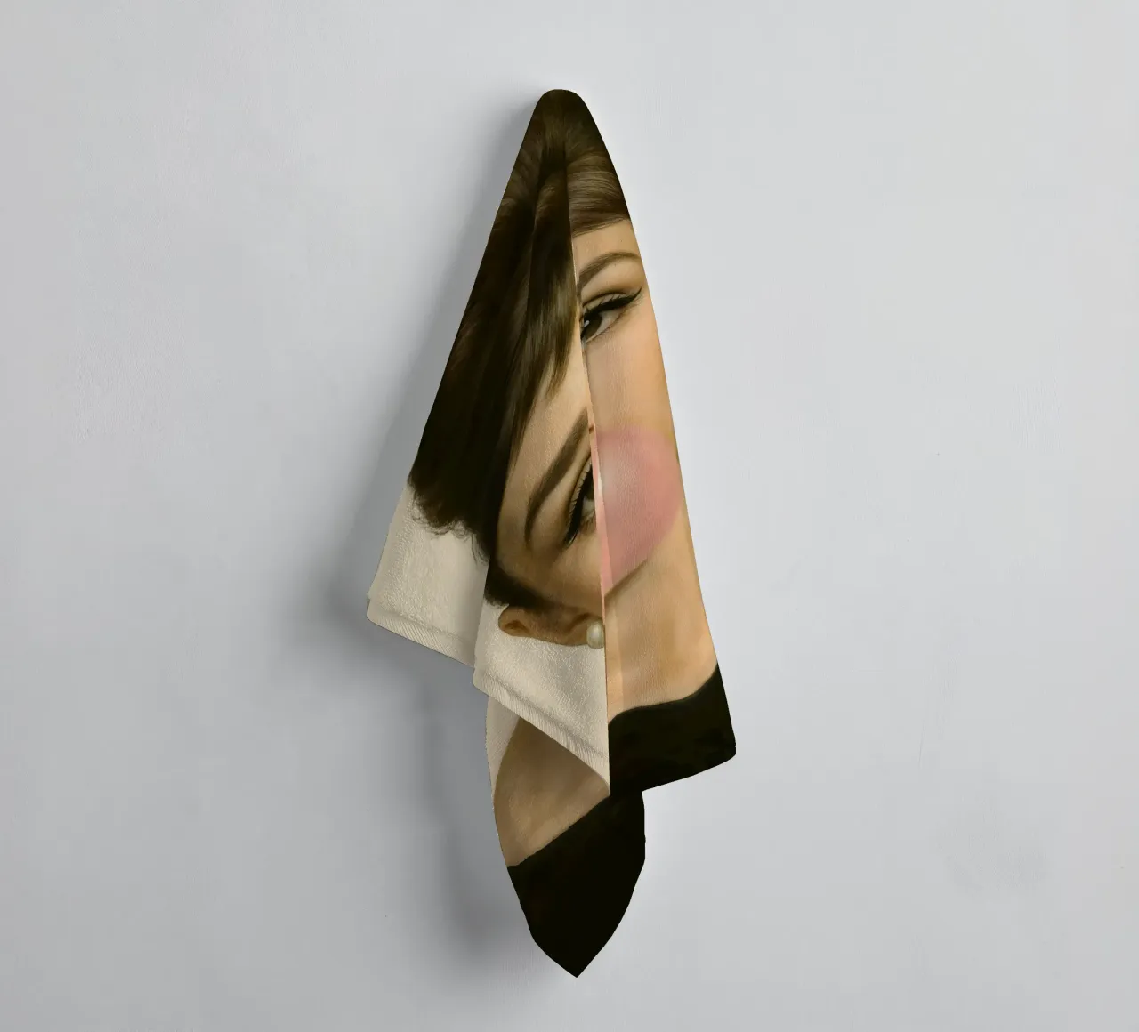 Icône hollywoodienne - Audrey serviette de bain de CNTRL