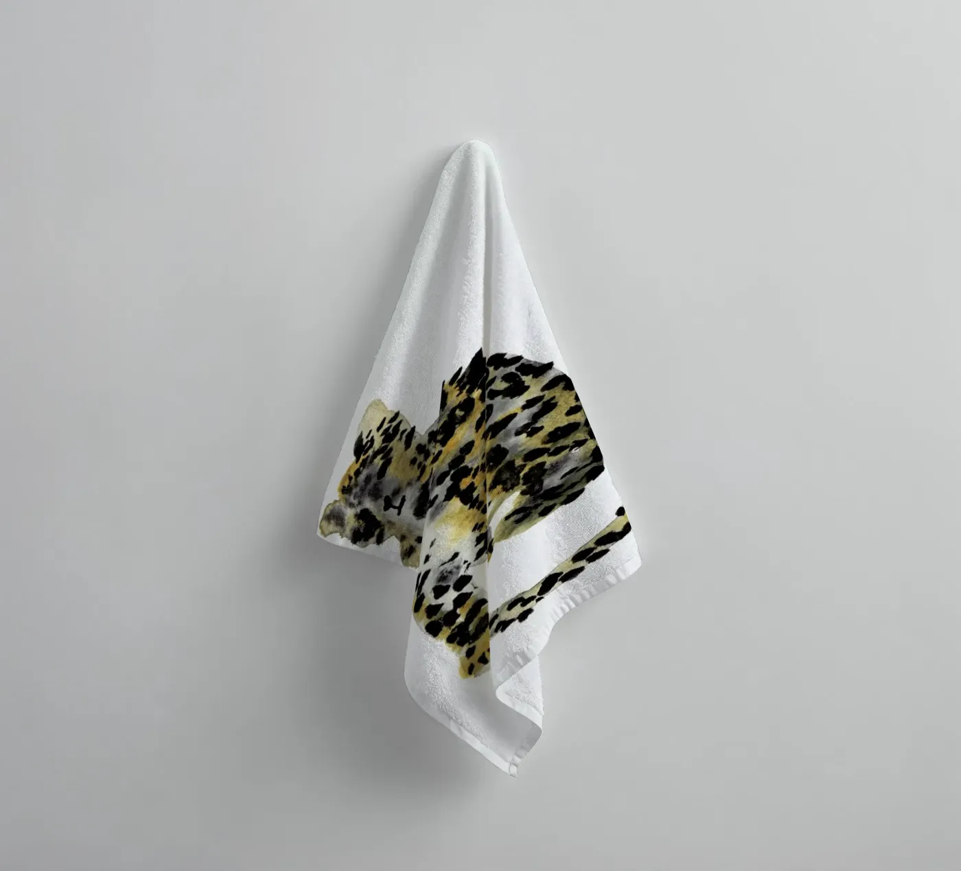 Leopard II towel by Farina Kuklinski