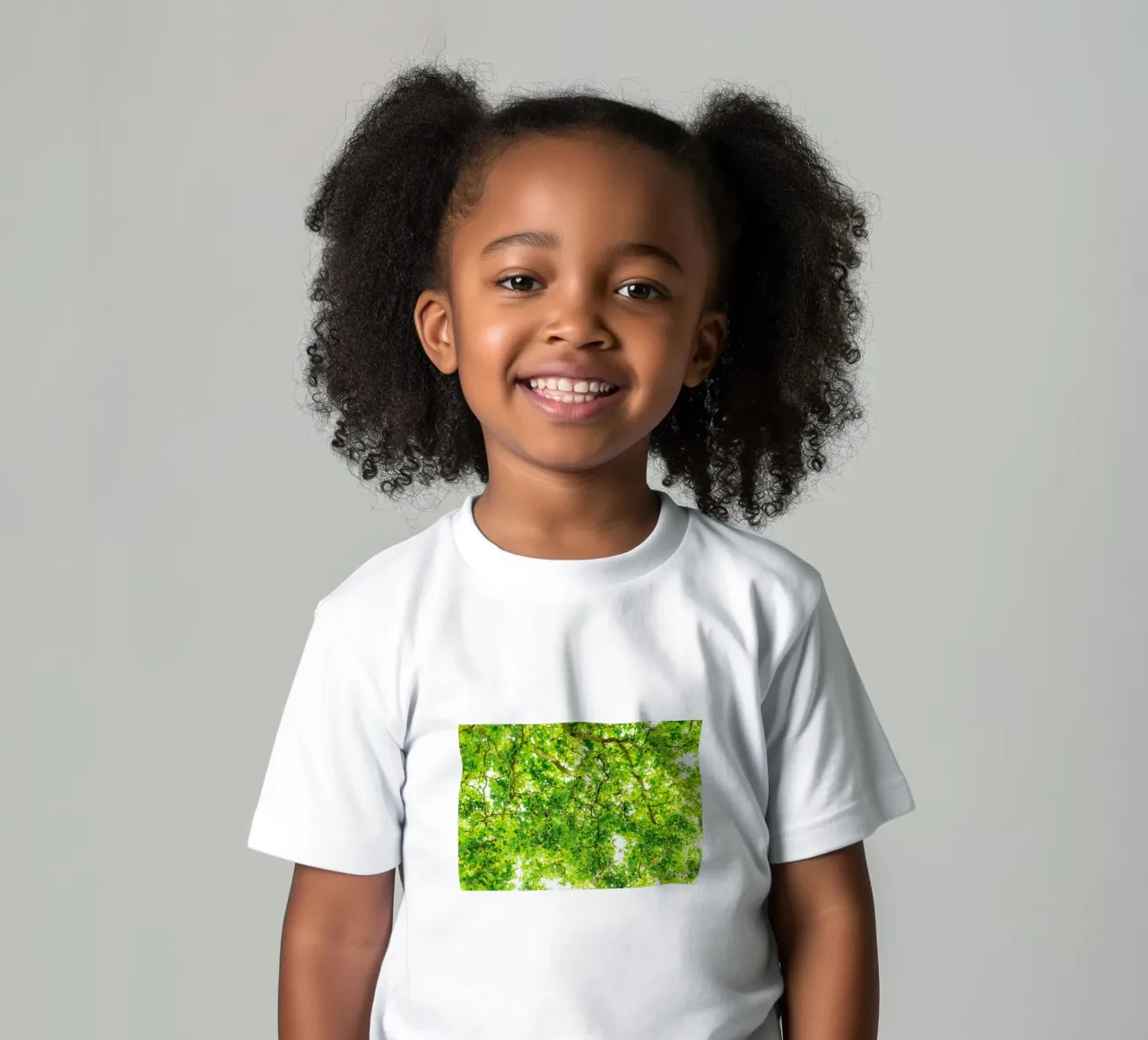 Hazel Tree Kinder T-Shirt von Curious Collections by Marielle Leenders